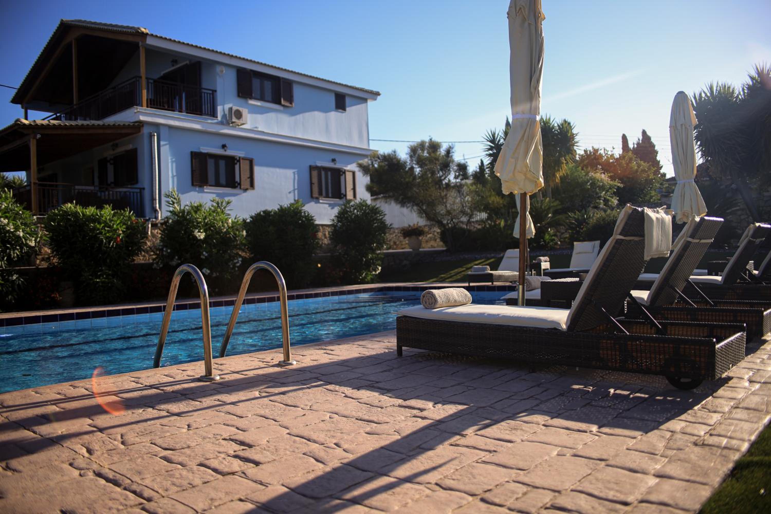 Villa Hestia - Seaview Serenity Villa with Private Pool by Villa Mana Gers