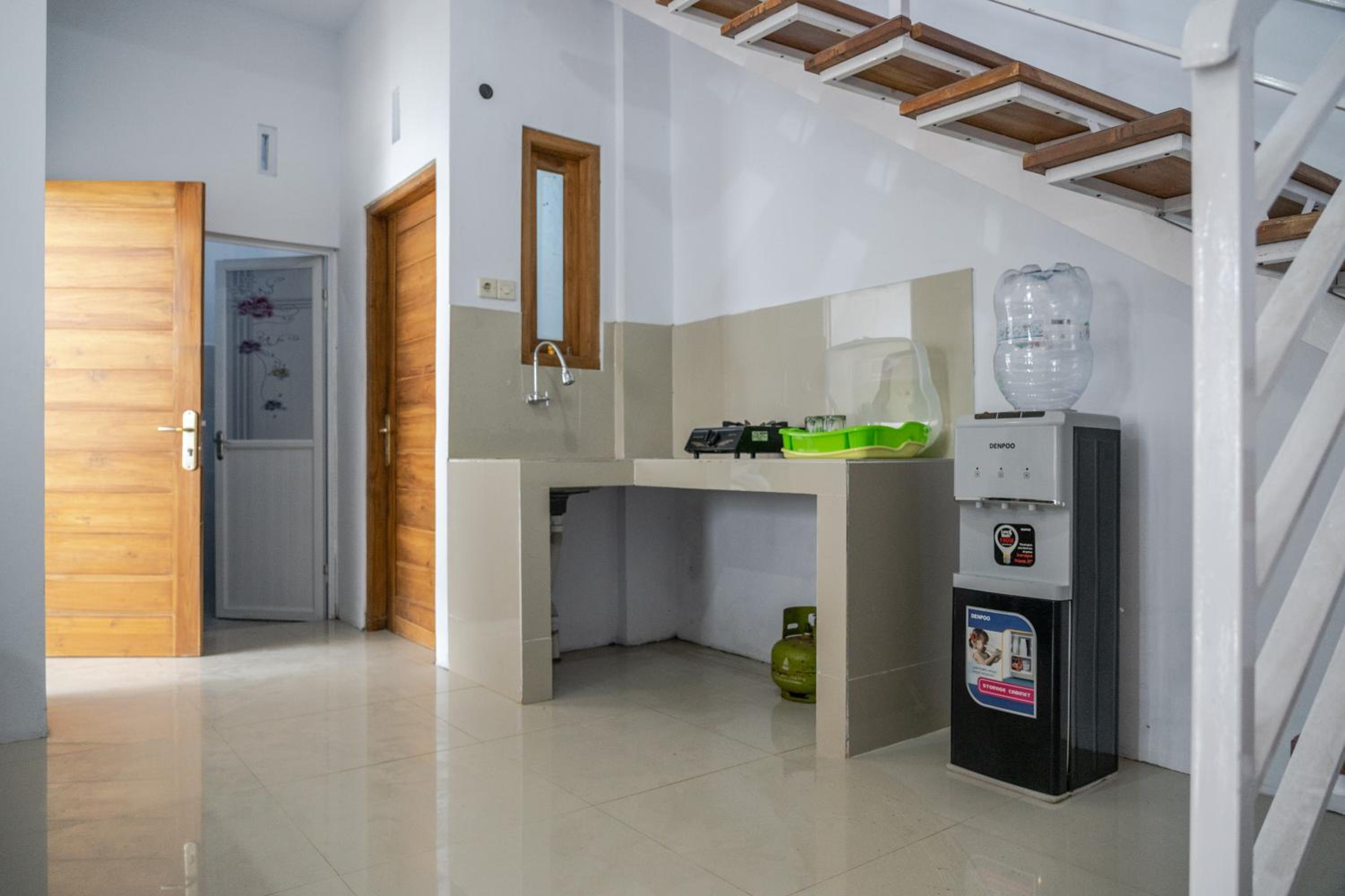 Azalia Homestay