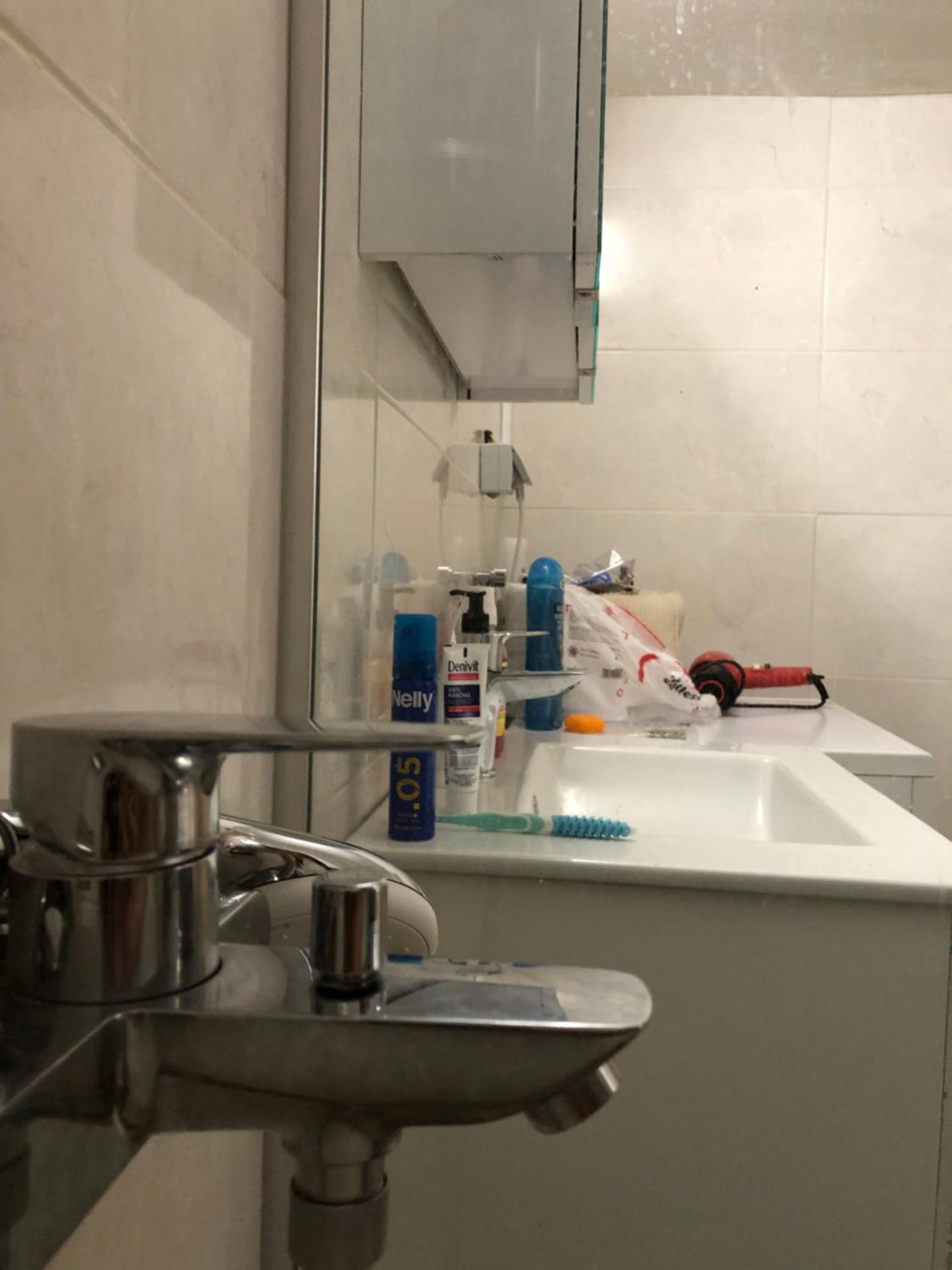Spacious Double room in the Center of Athens