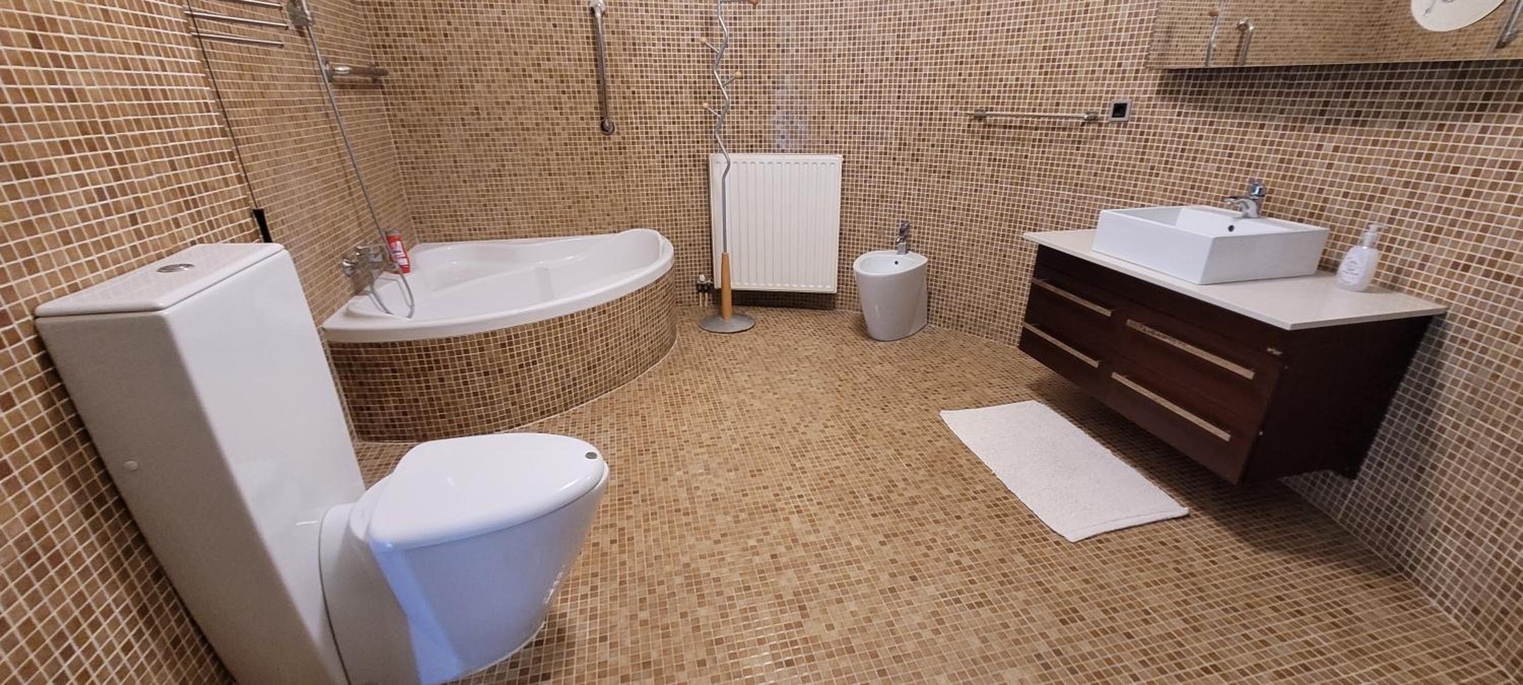 Mythos luxury apartments