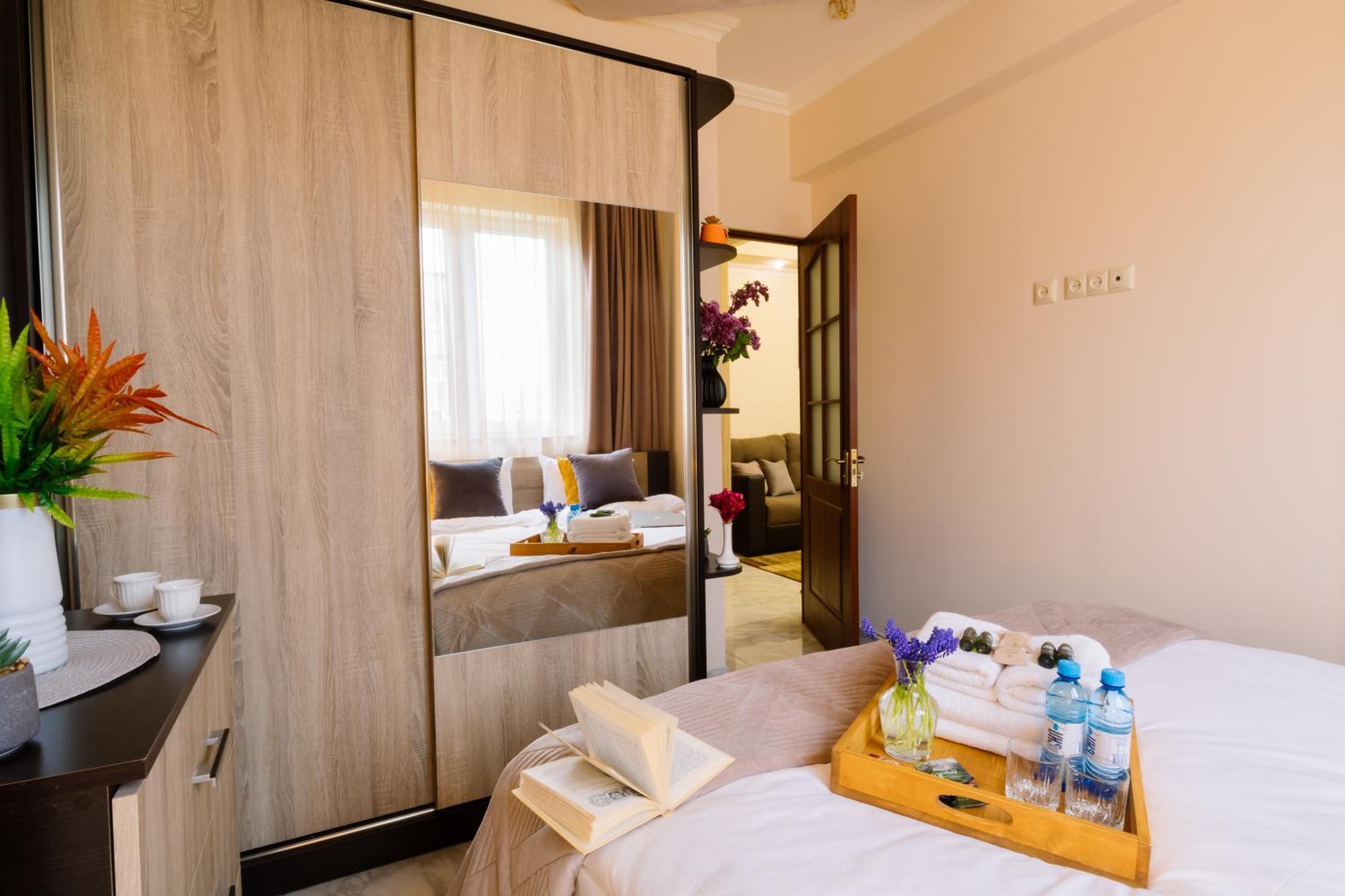 hotelise I Mocha Apartment
