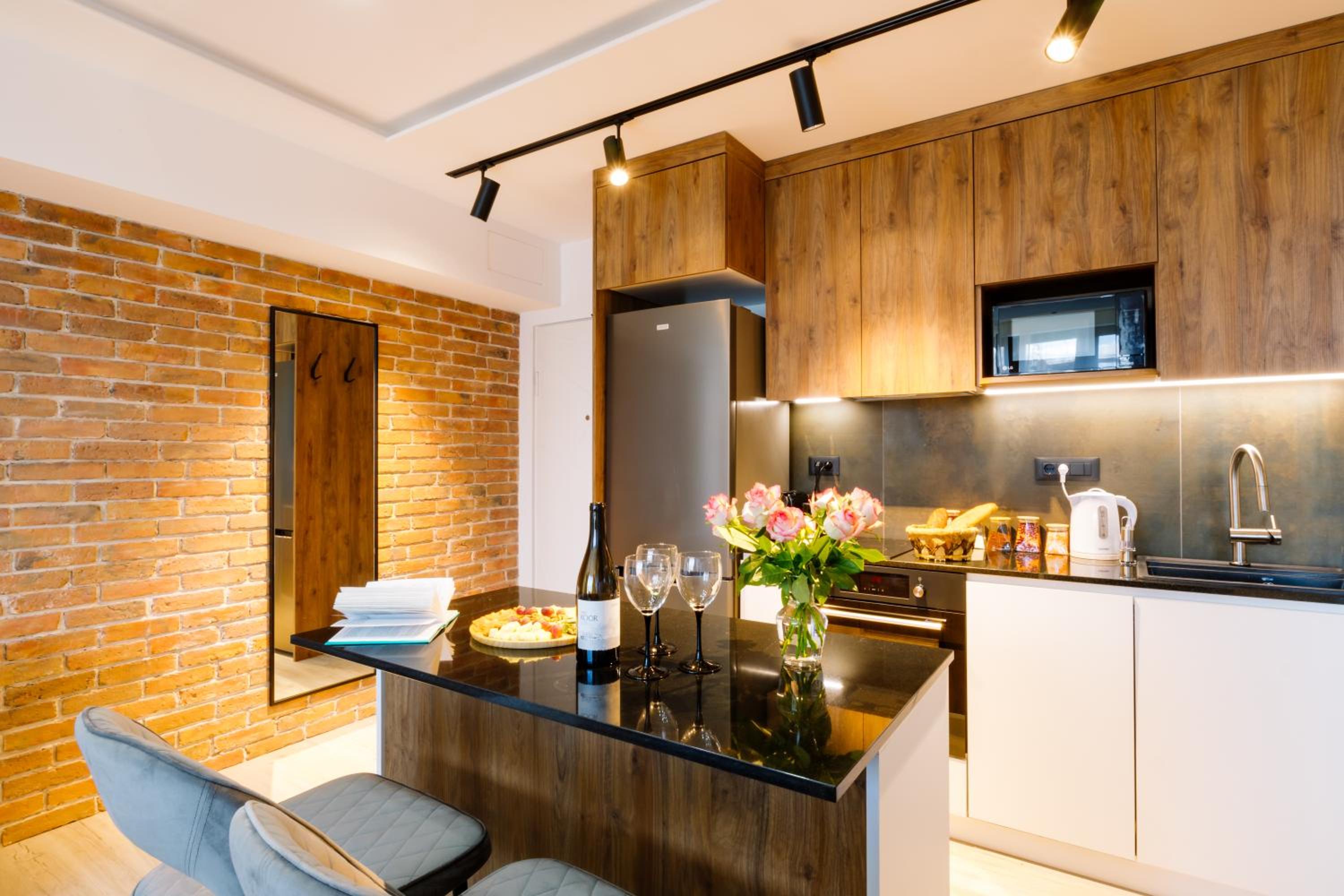 hotelise I MoulinRouge Apartment