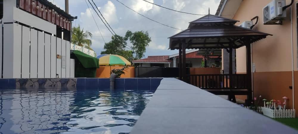 NS Homestay Private Pool photo 4