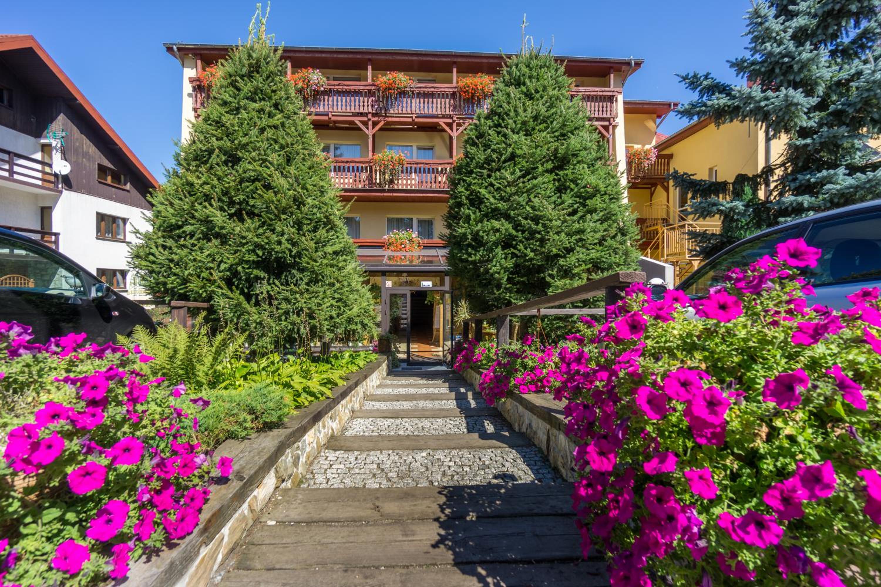 Hotel Pod Szrenicą - Image 1