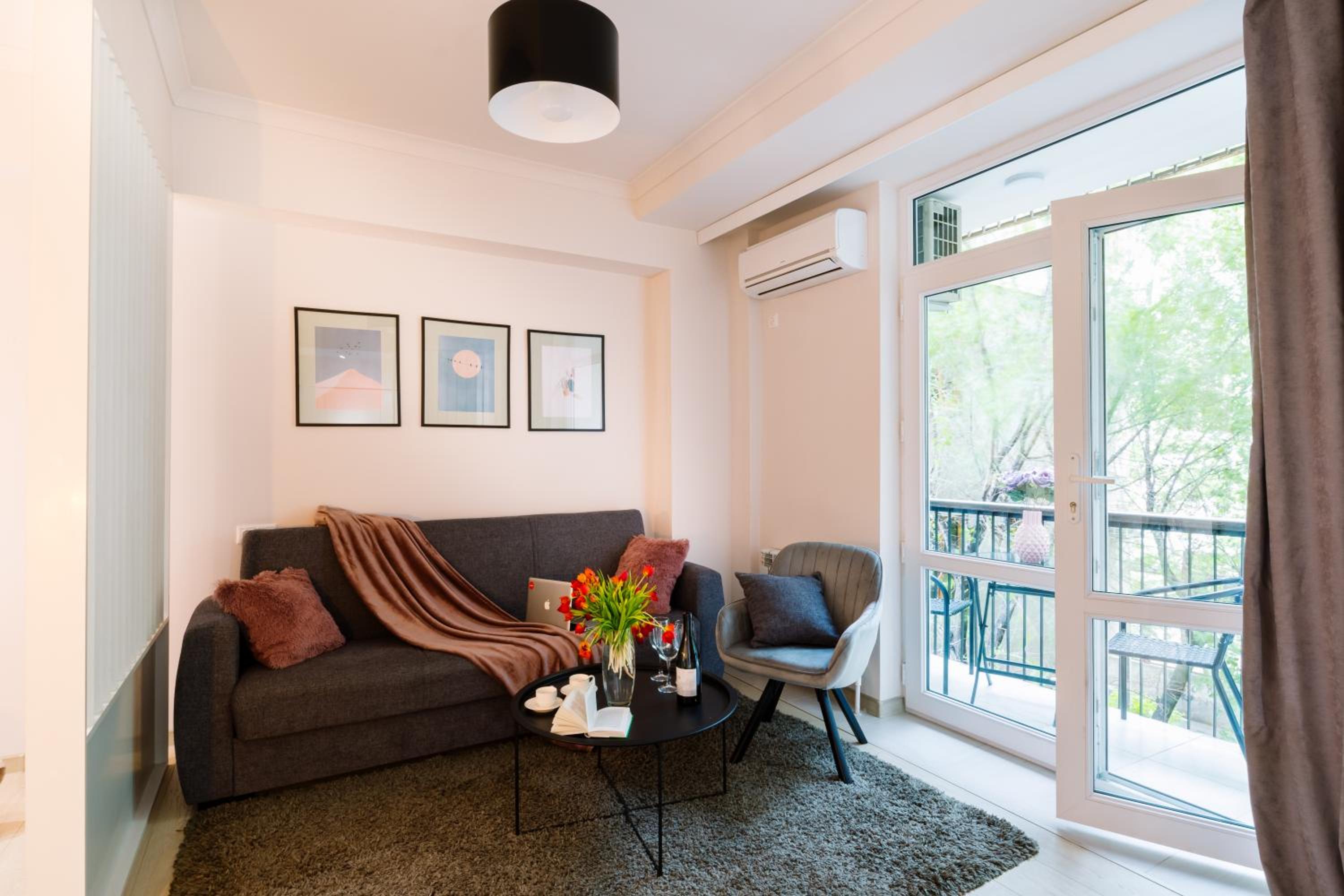 hotelise I Nook Apartment