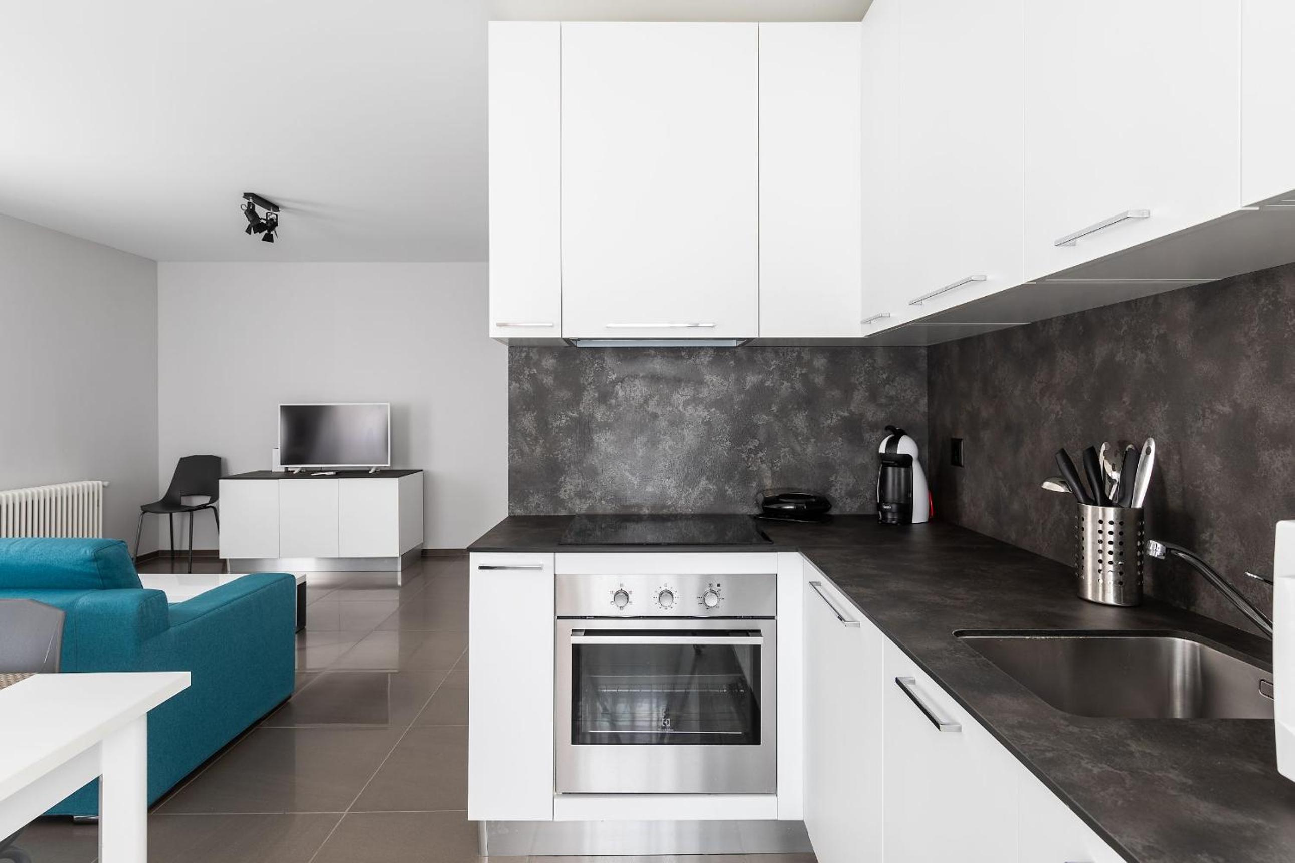 Maraini Apartments by Quokka 360 - strategic location near Lugano station