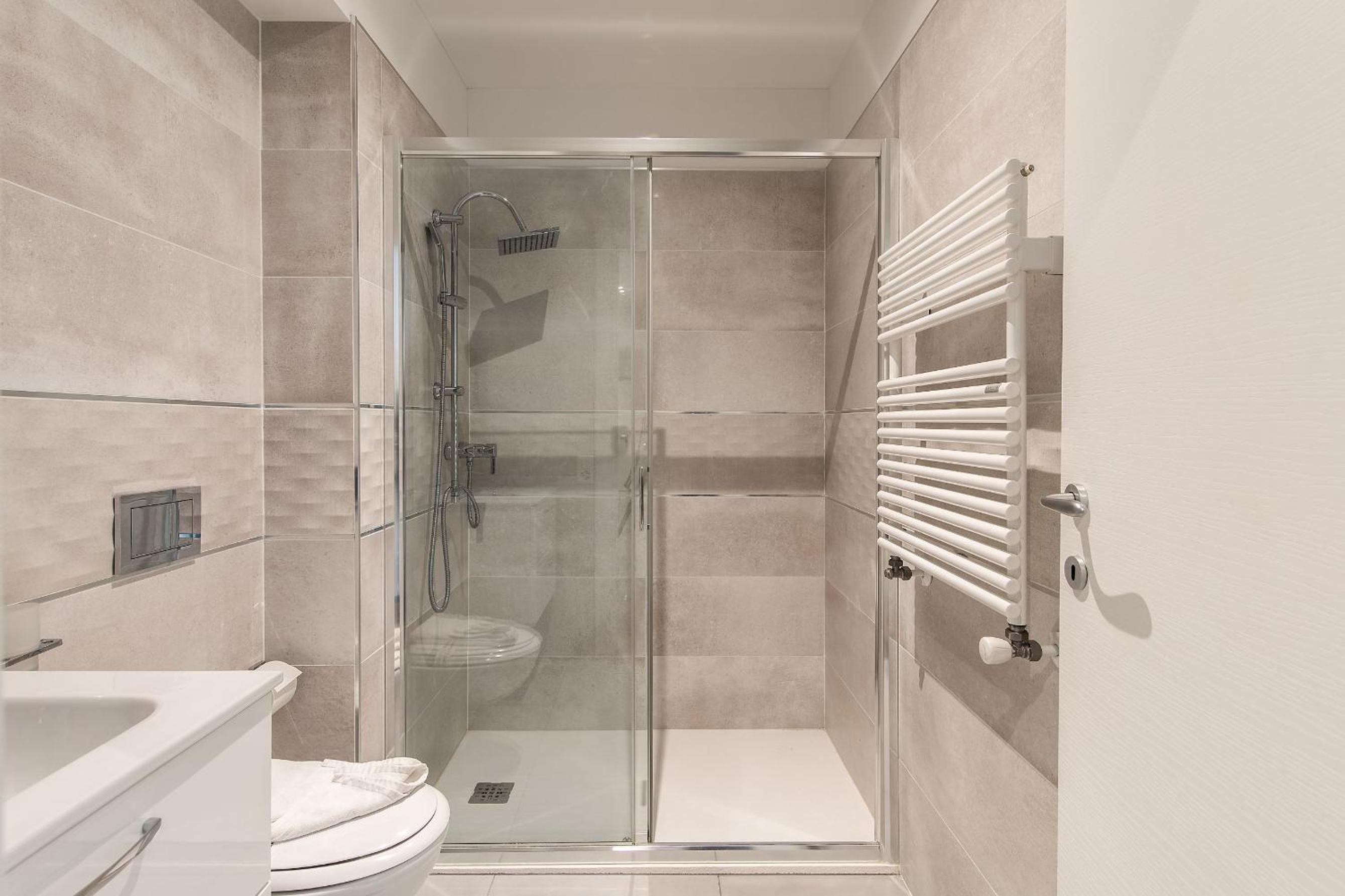 Maraini Apartments by Quokka 360 - strategic location near Lugano station