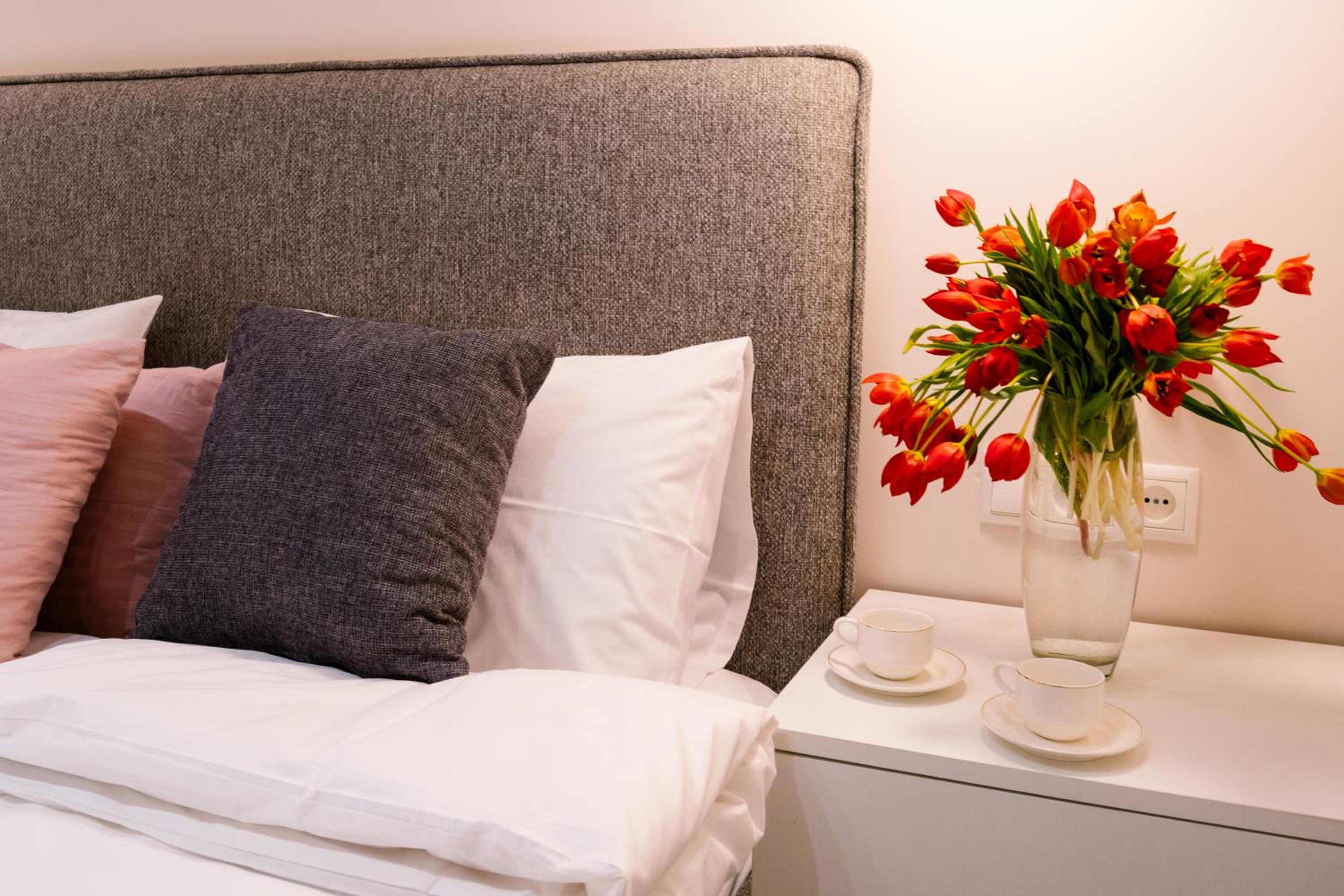 hotelise I Nook Apartment