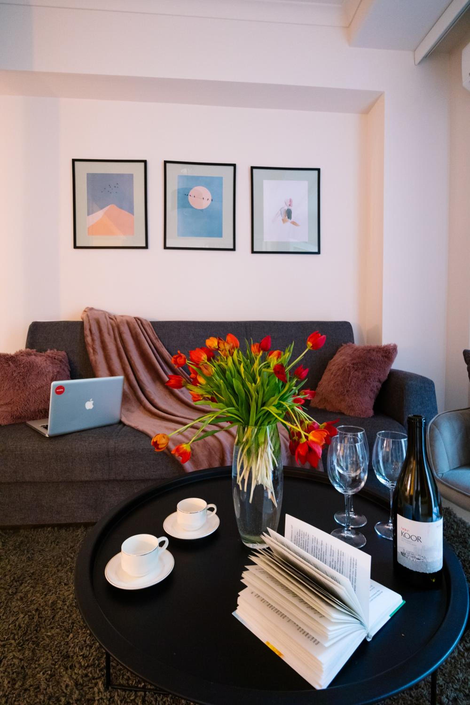 hotelise I Nook Apartment