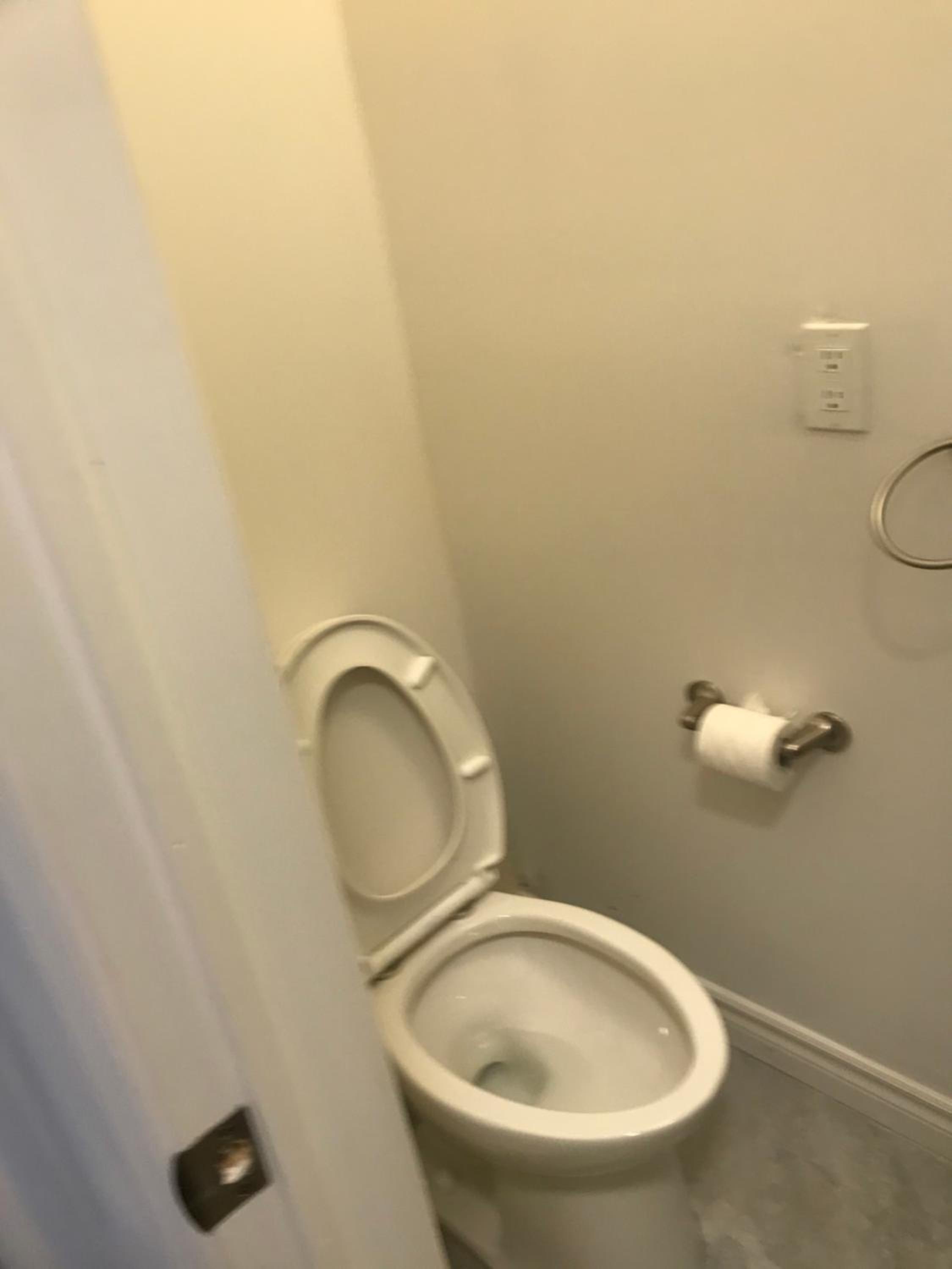 Double Room with SHARED Bathroom 536B