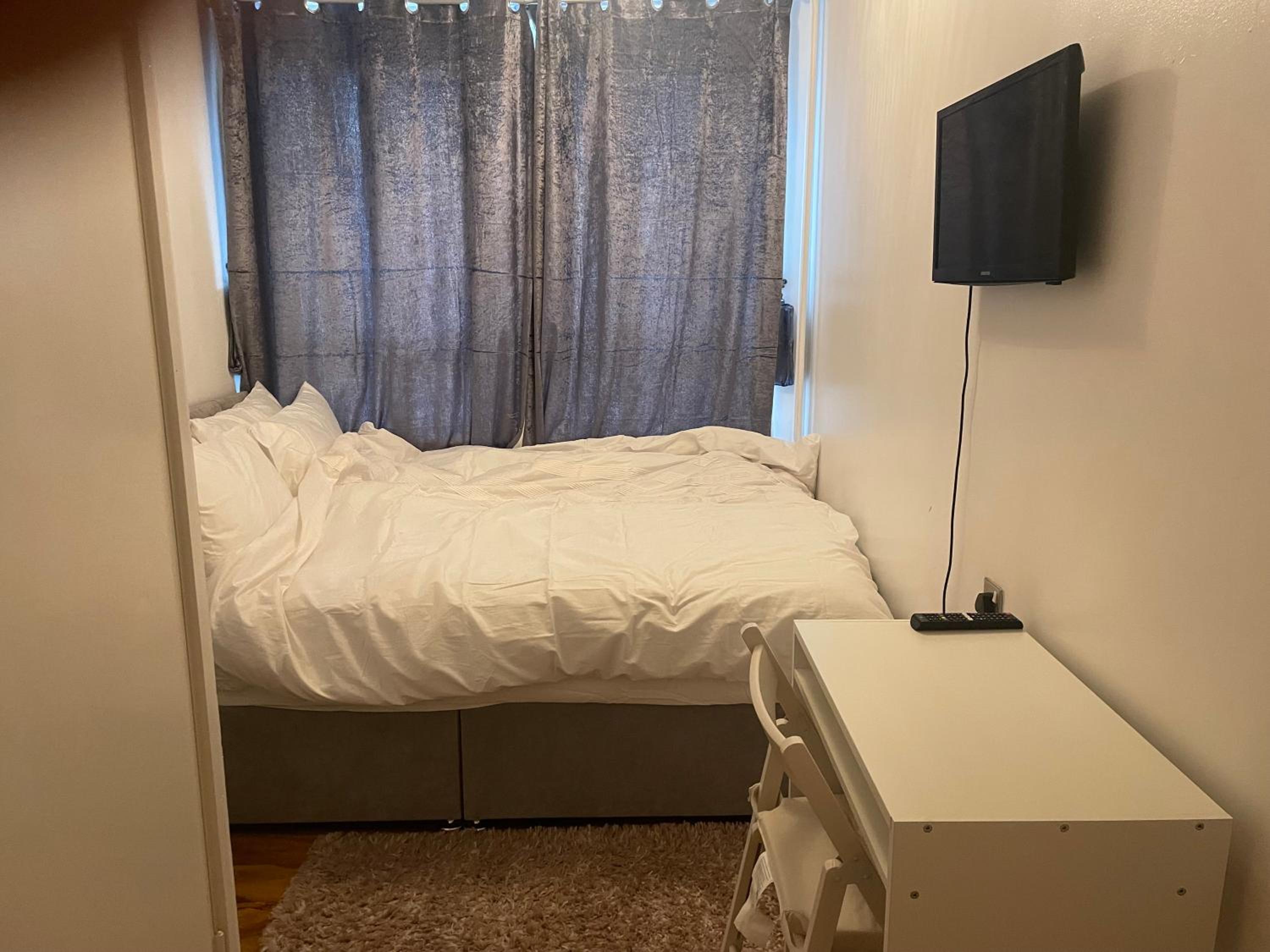 Two bedroom flat in Greenwich near the 02