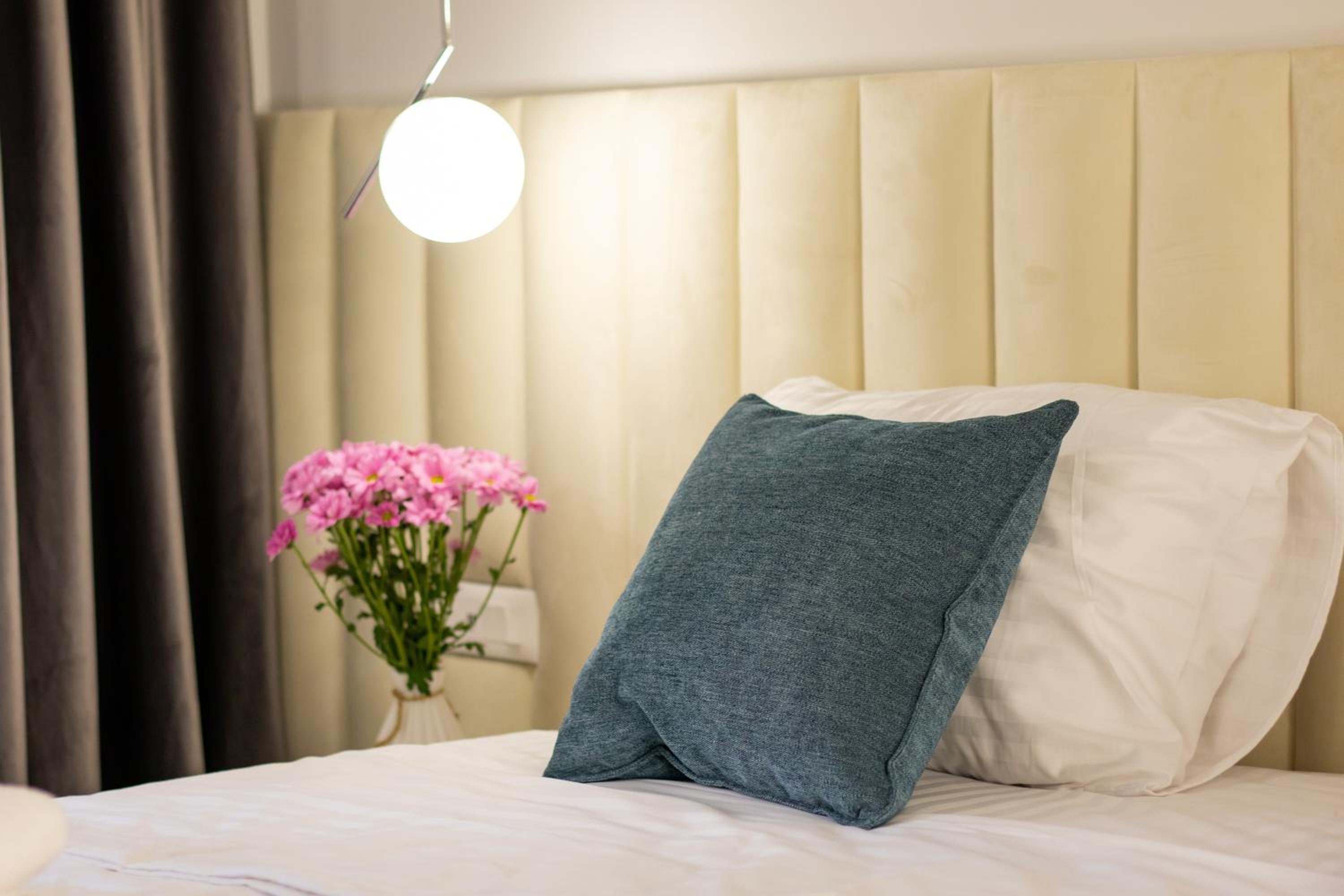 hotelise I Saryan Apartment