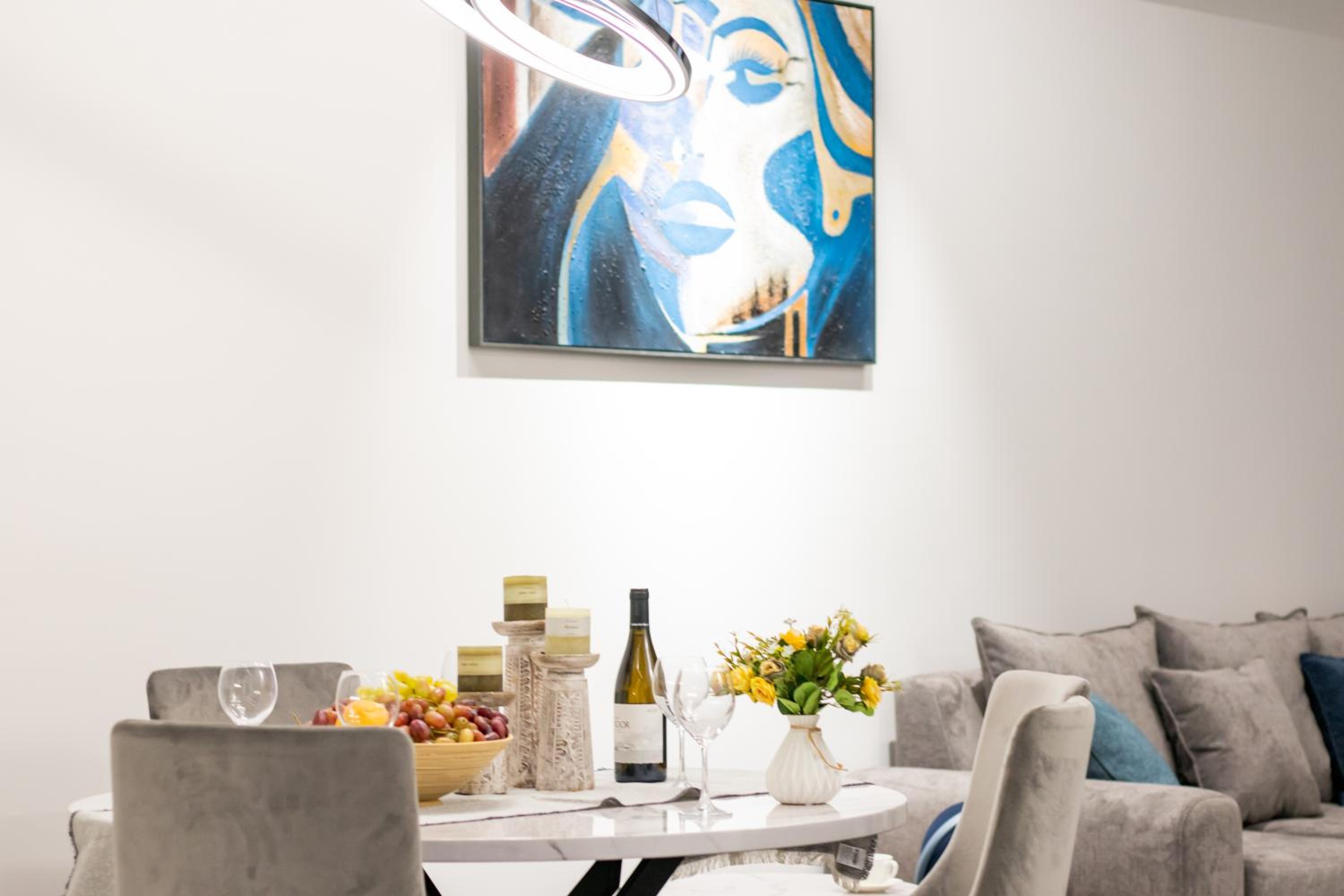 hotelise I Saryan Apartment