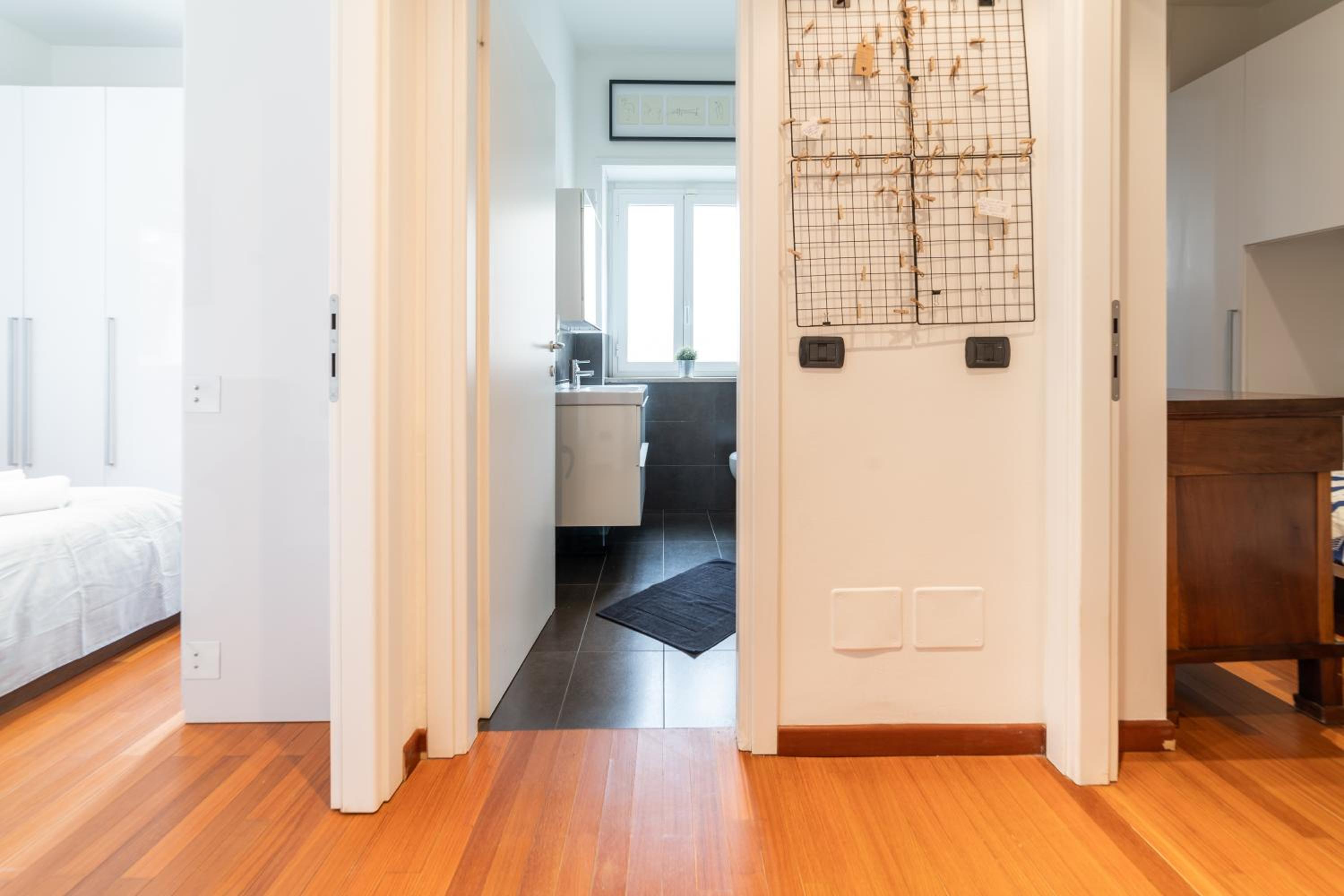 CityLife-Fiera New Apartment - WiFi & Netflix