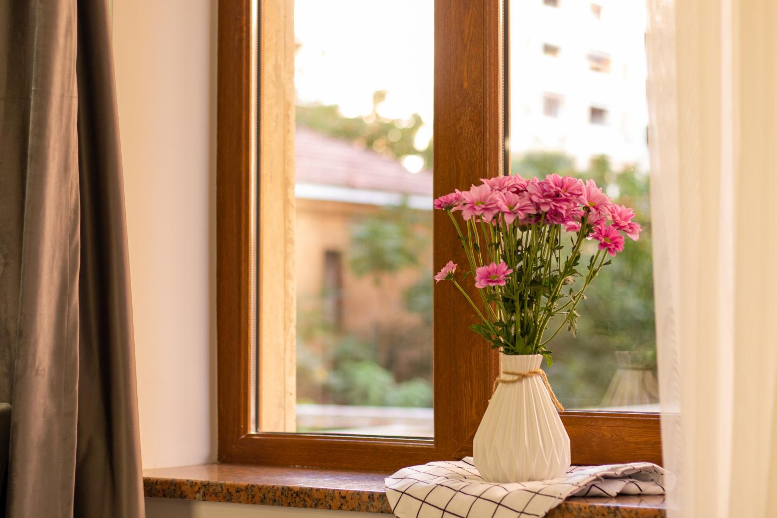 hotelise I Saryan Apartment