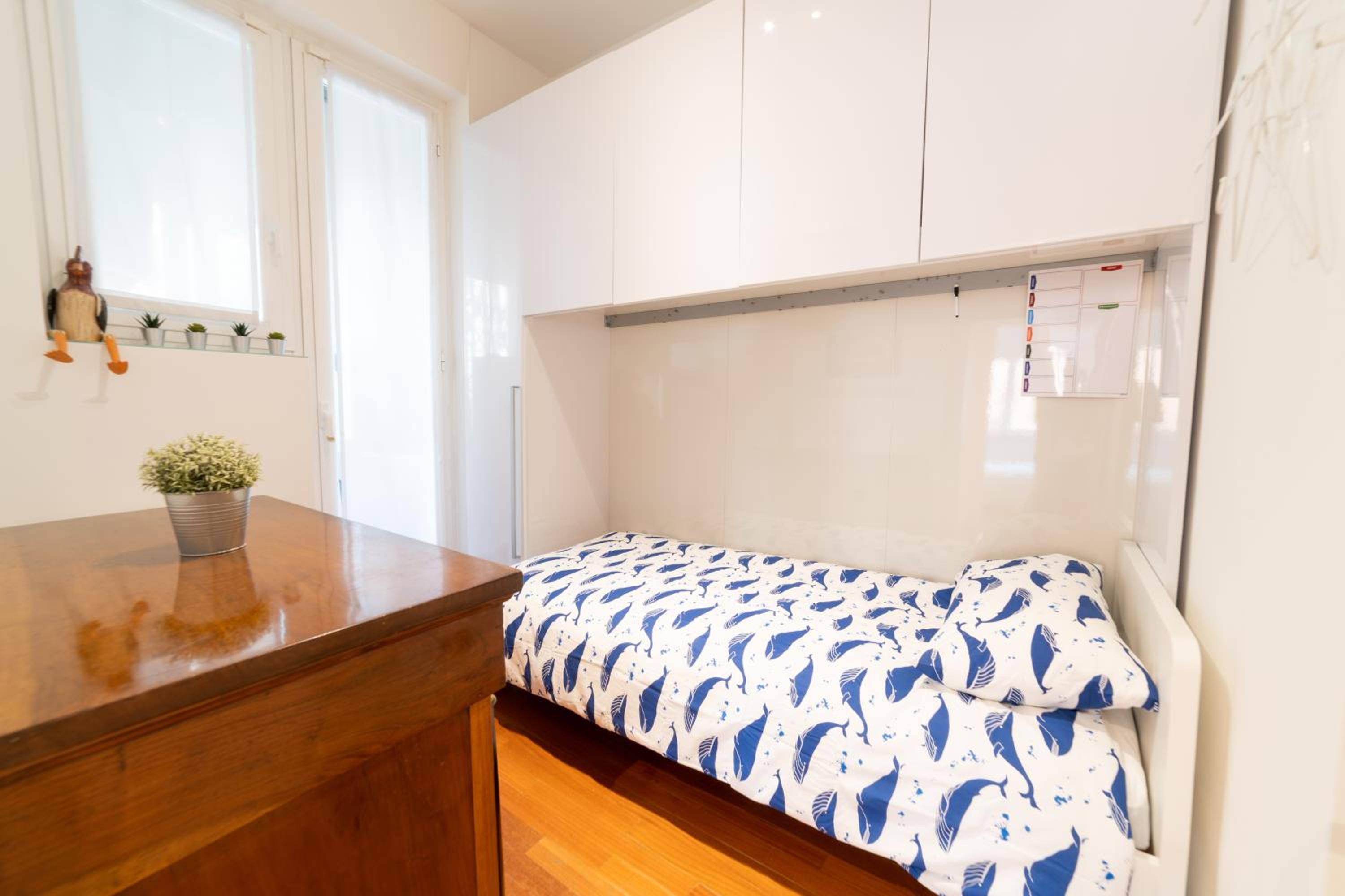 CityLife-Fiera New Apartment - WiFi & Netflix
