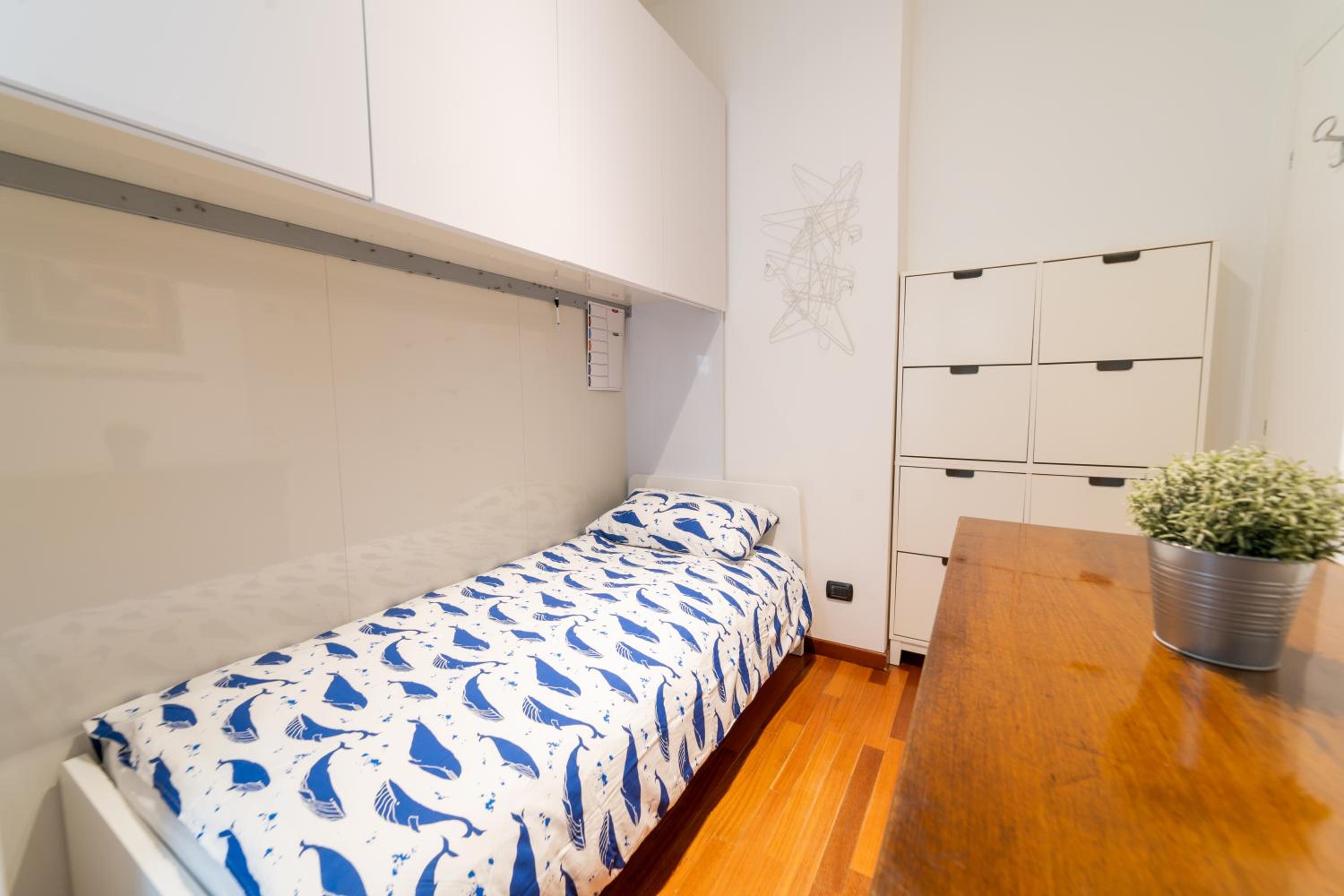 CityLife-Fiera New Apartment - WiFi & Netflix