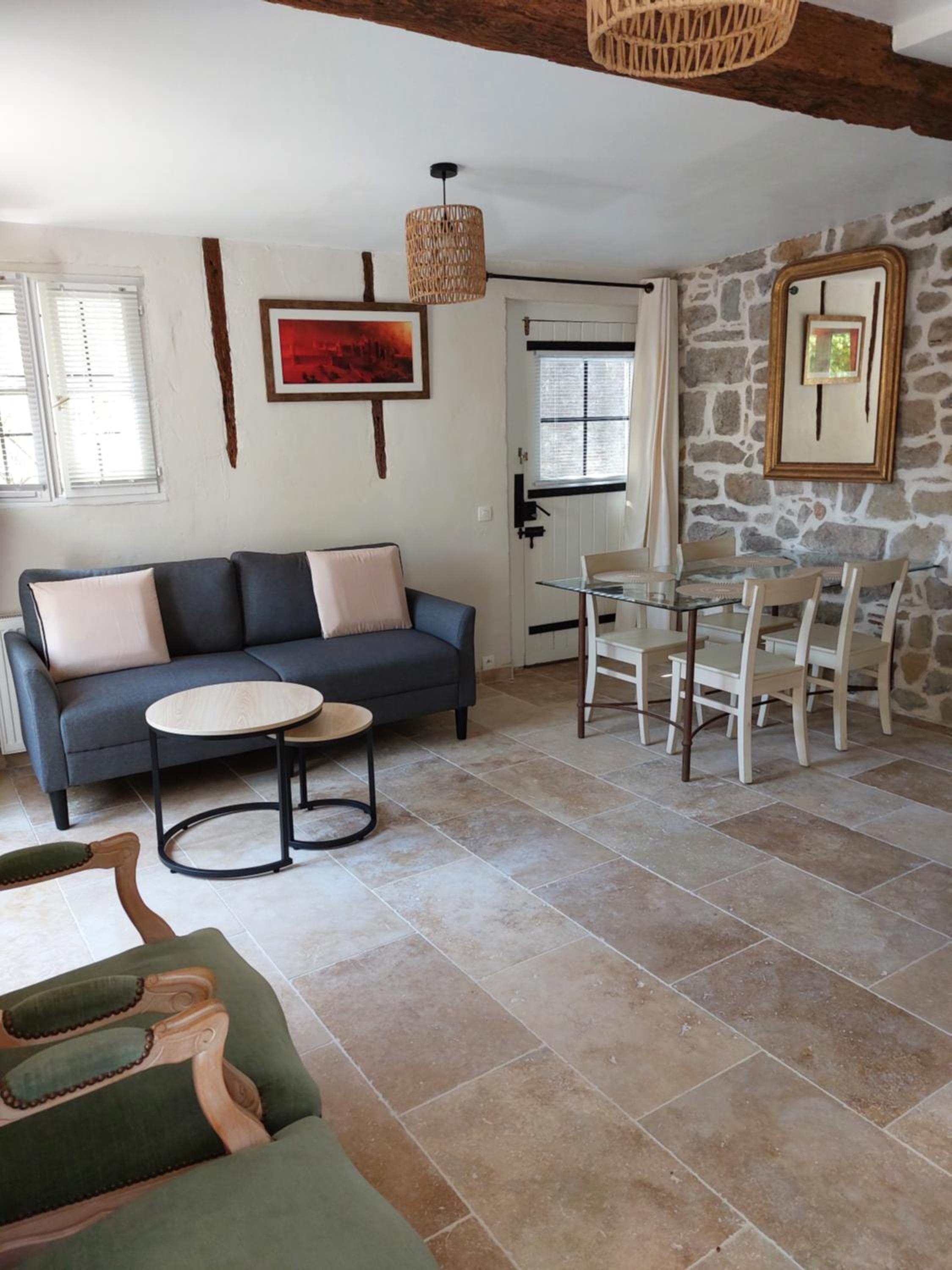 Le Logis des Remparts à l'intérieur de la Cité médiévale, Jardin privé, Parking inclus view 3