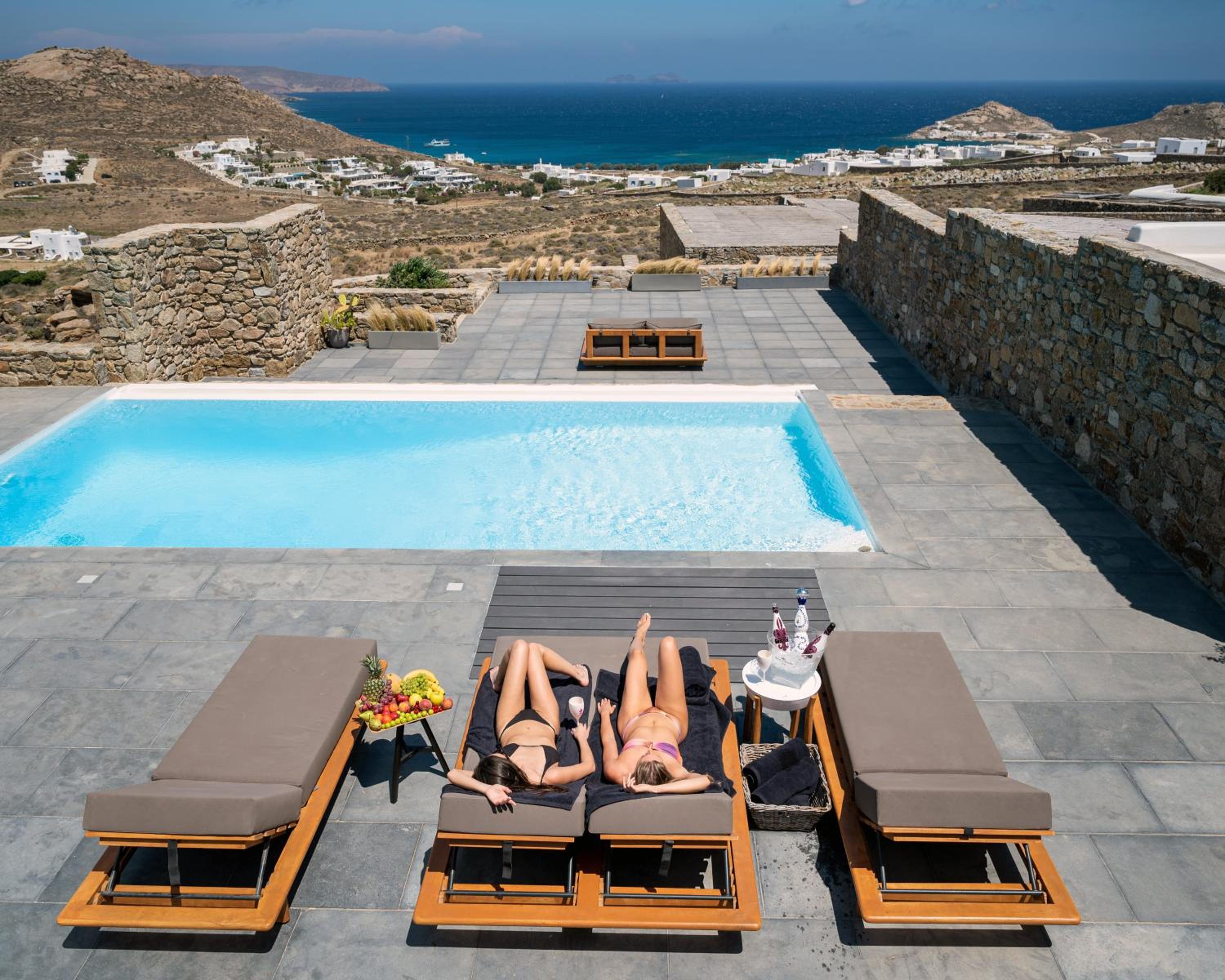 Villa Agavi - Private Pool & Security included - Ideal for events view 2