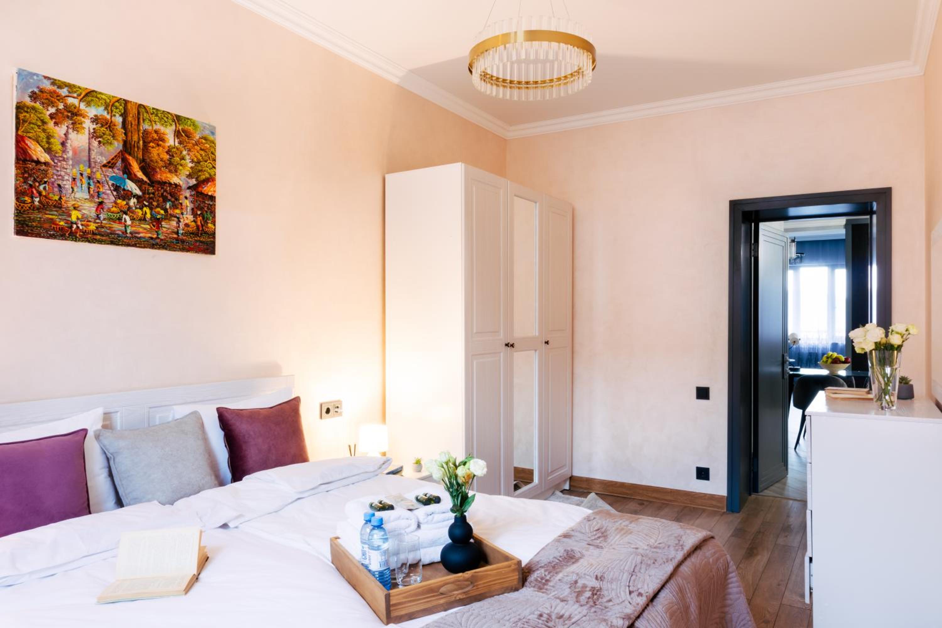 hotelise I Sketch Apartment