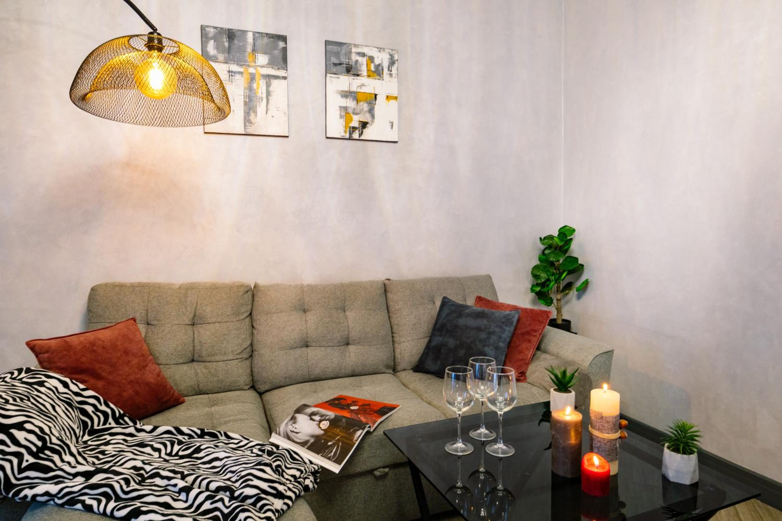 hotelise I Sketch Apartment
