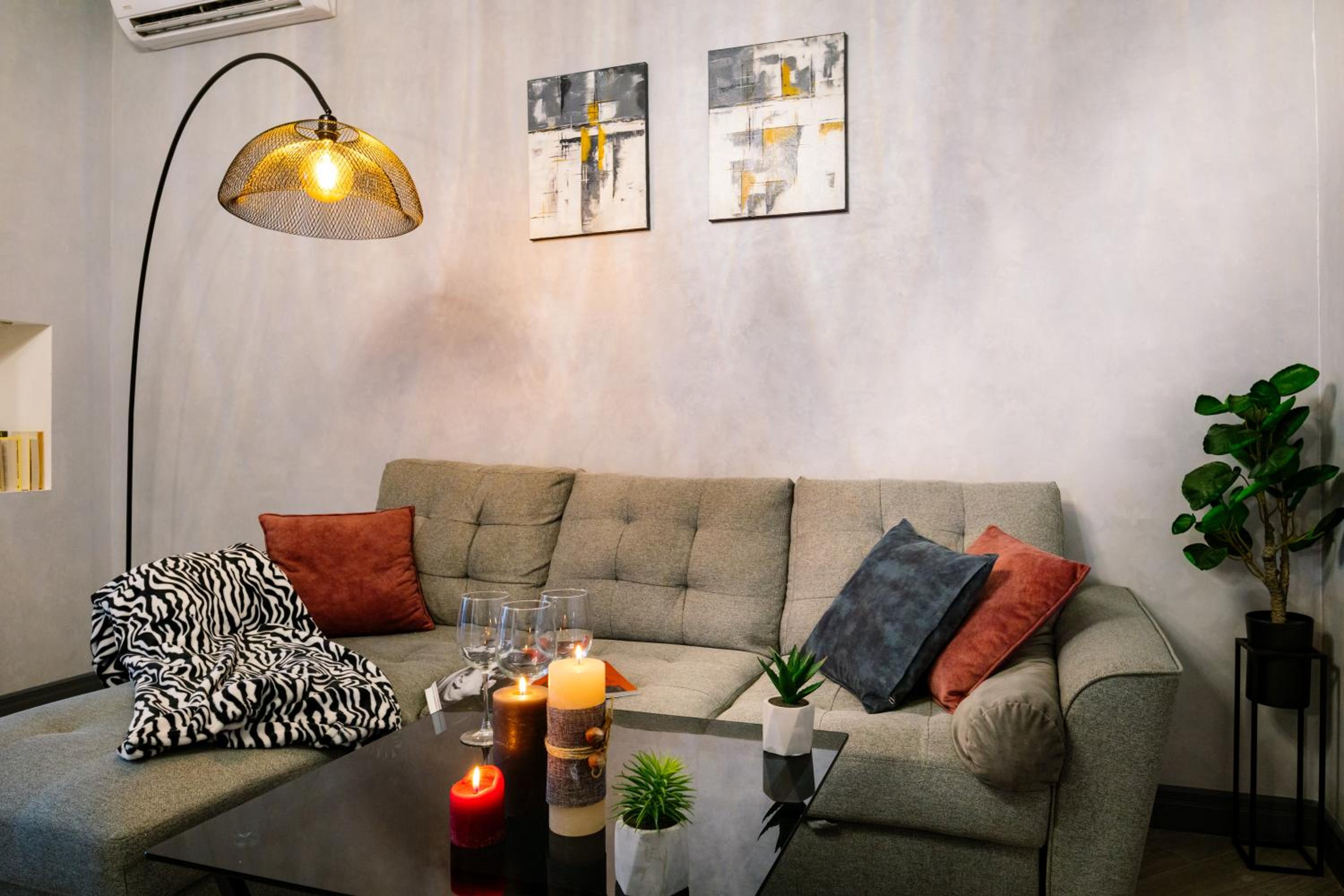 hotelise I Sketch Apartment