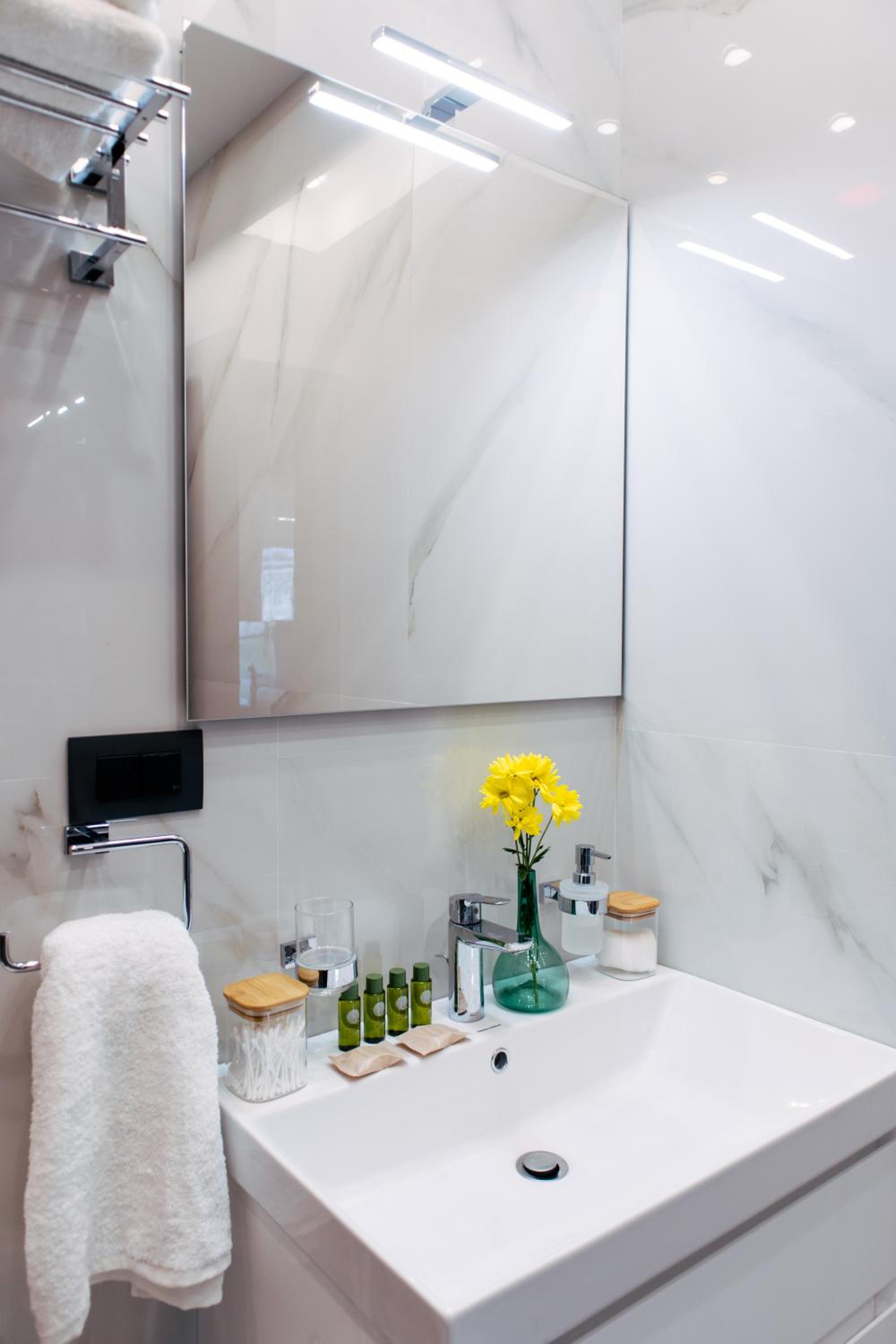 hotelise I SkyGarden Apartment
