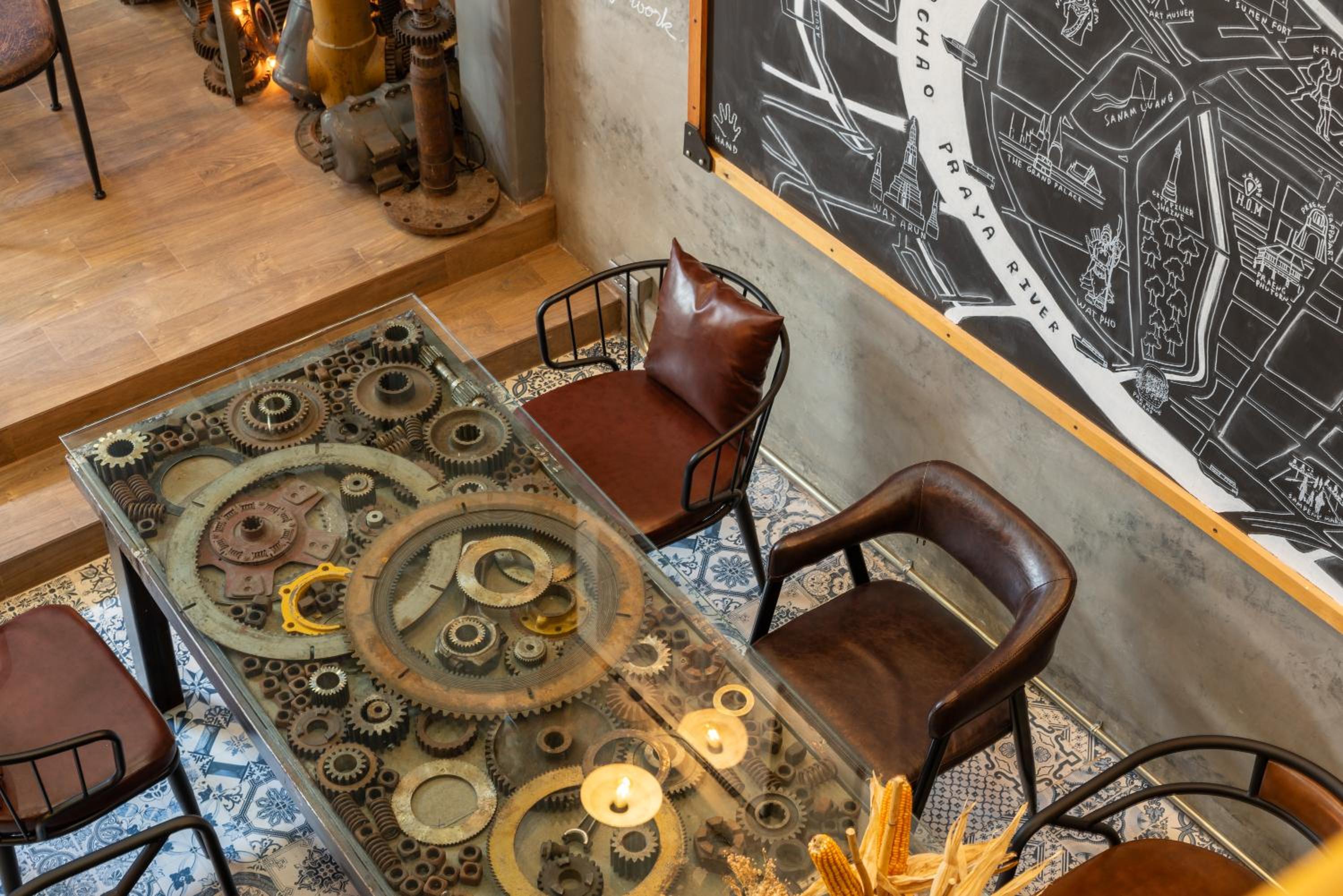 House of Machine Boutique Hotel