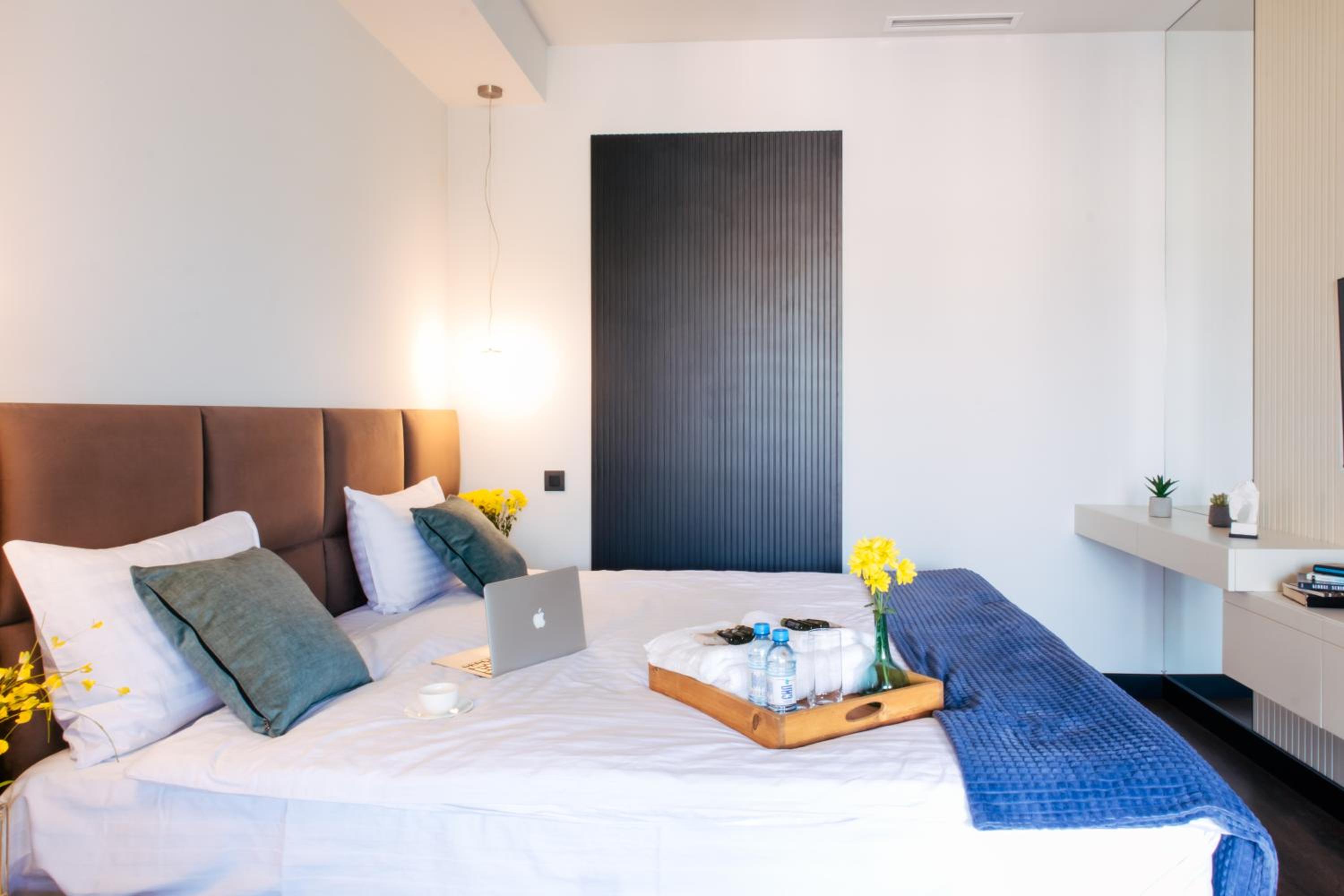 hotelise I SkyGarden Apartment