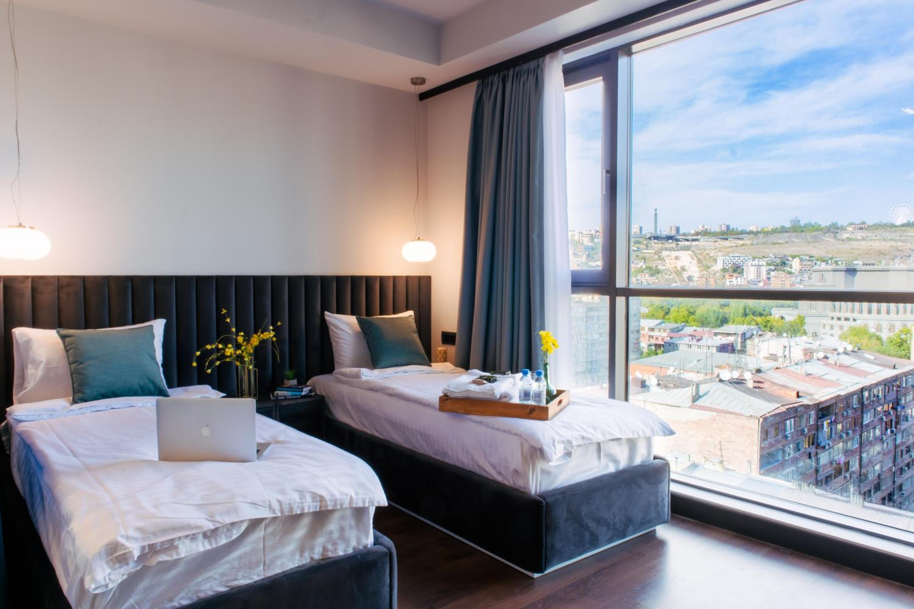hotelise I SkyGarden Apartment