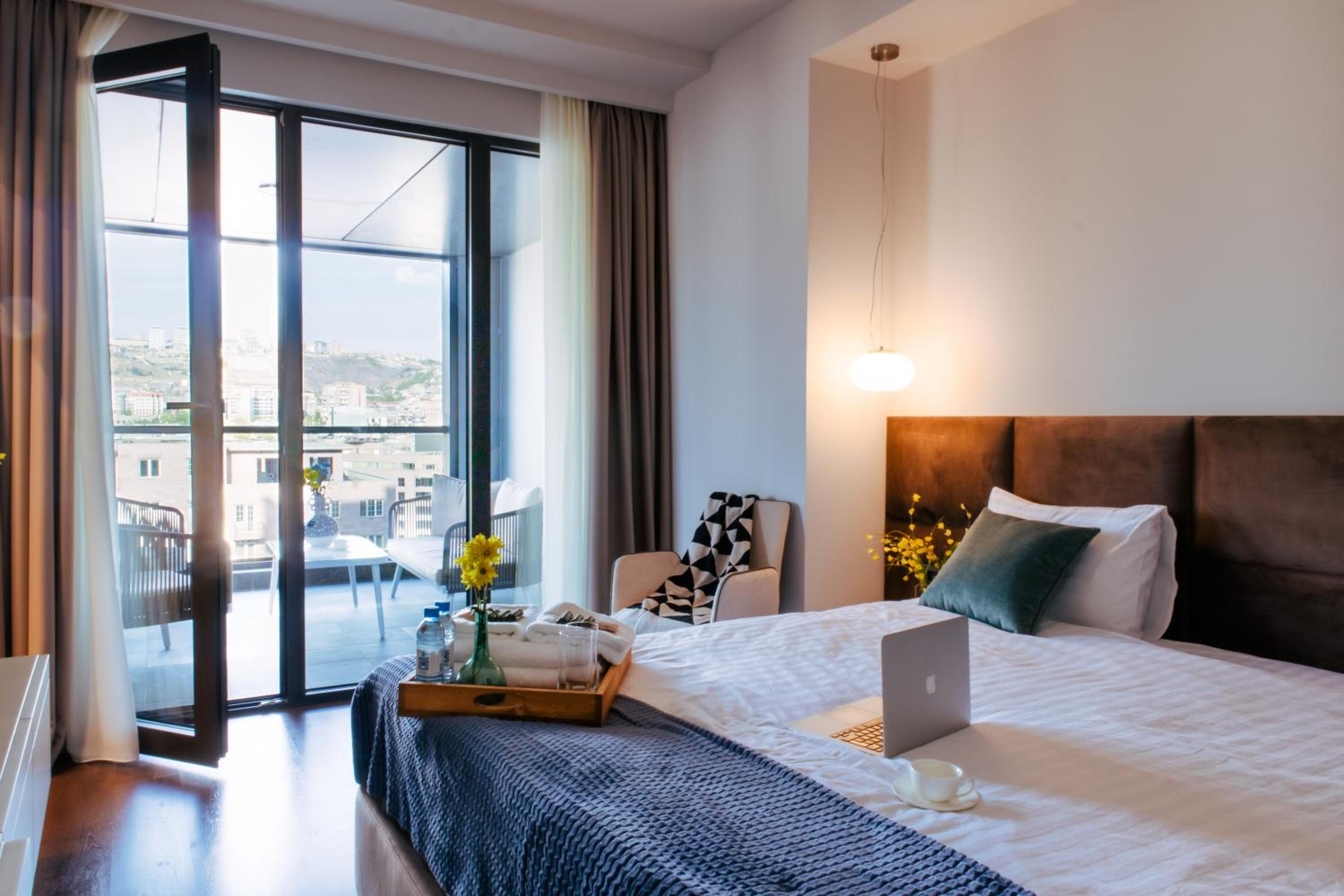 hotelise I SkyGarden Apartment