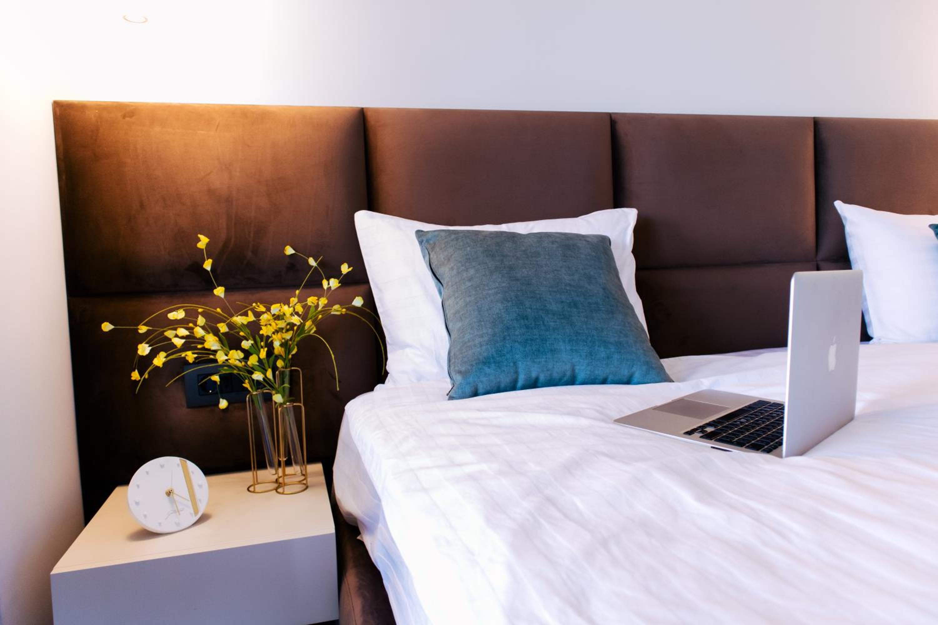 hotelise I SkyGarden Apartment