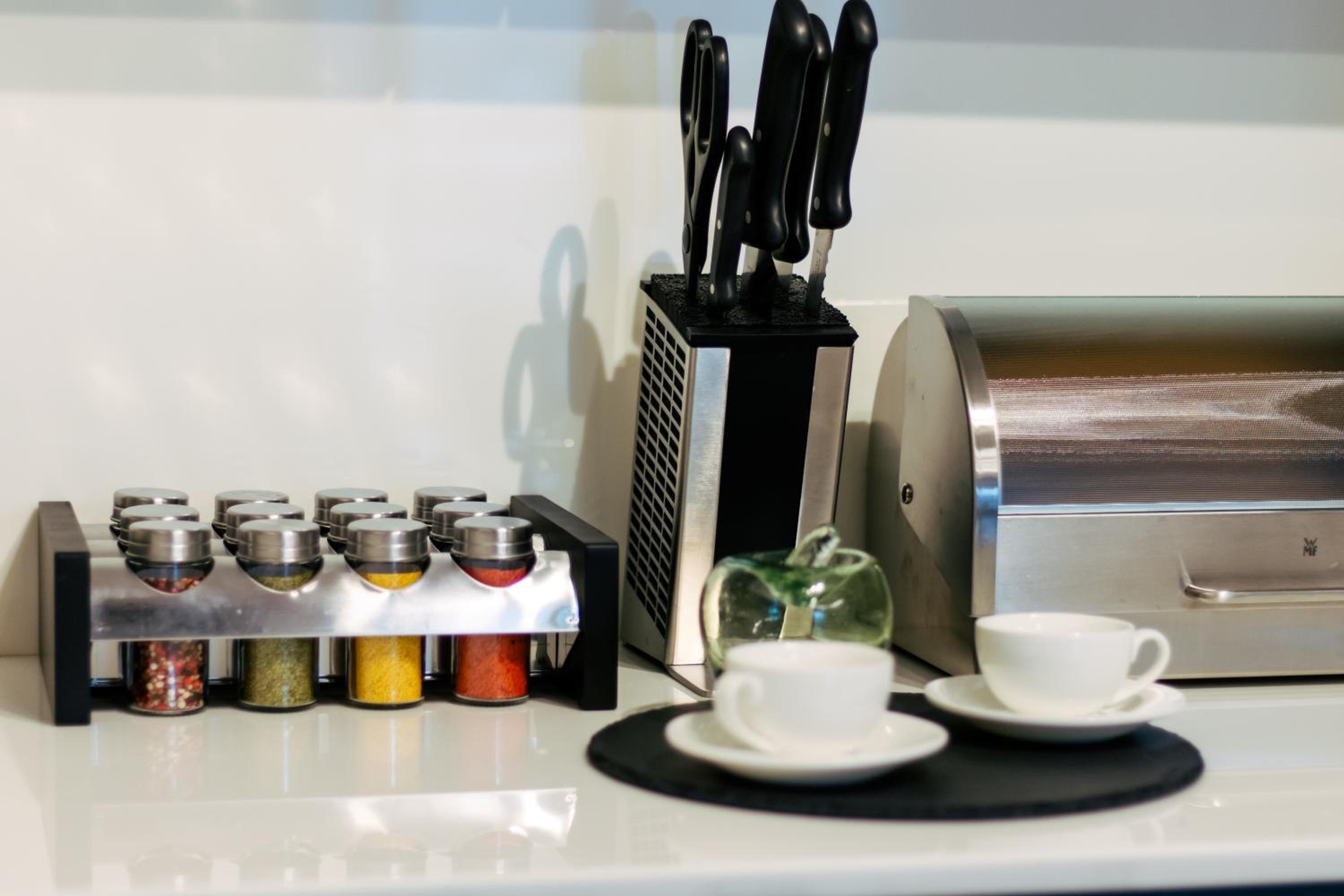 hotelise I SkyGarden Apartment