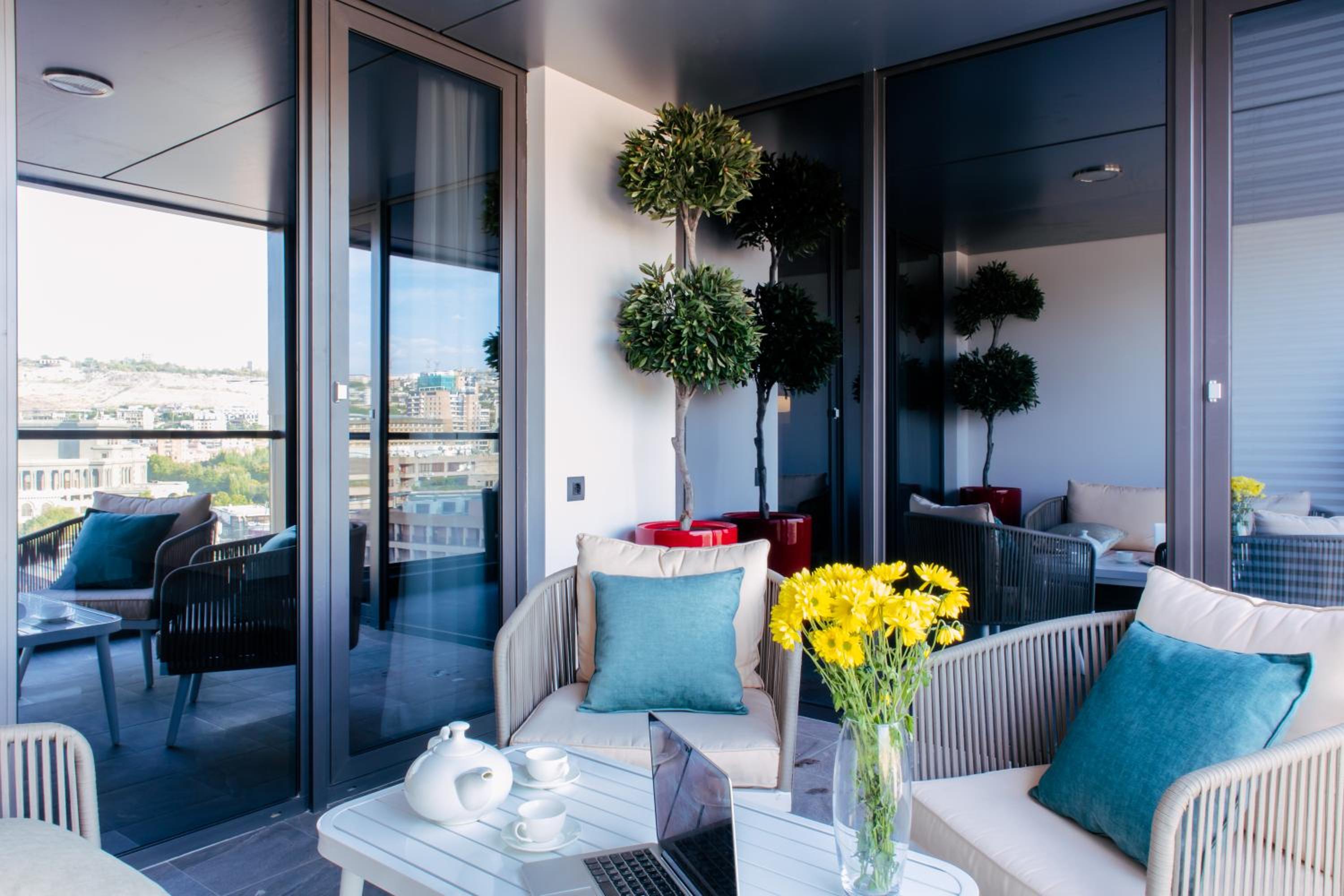 hotelise I SkyGarden Apartment