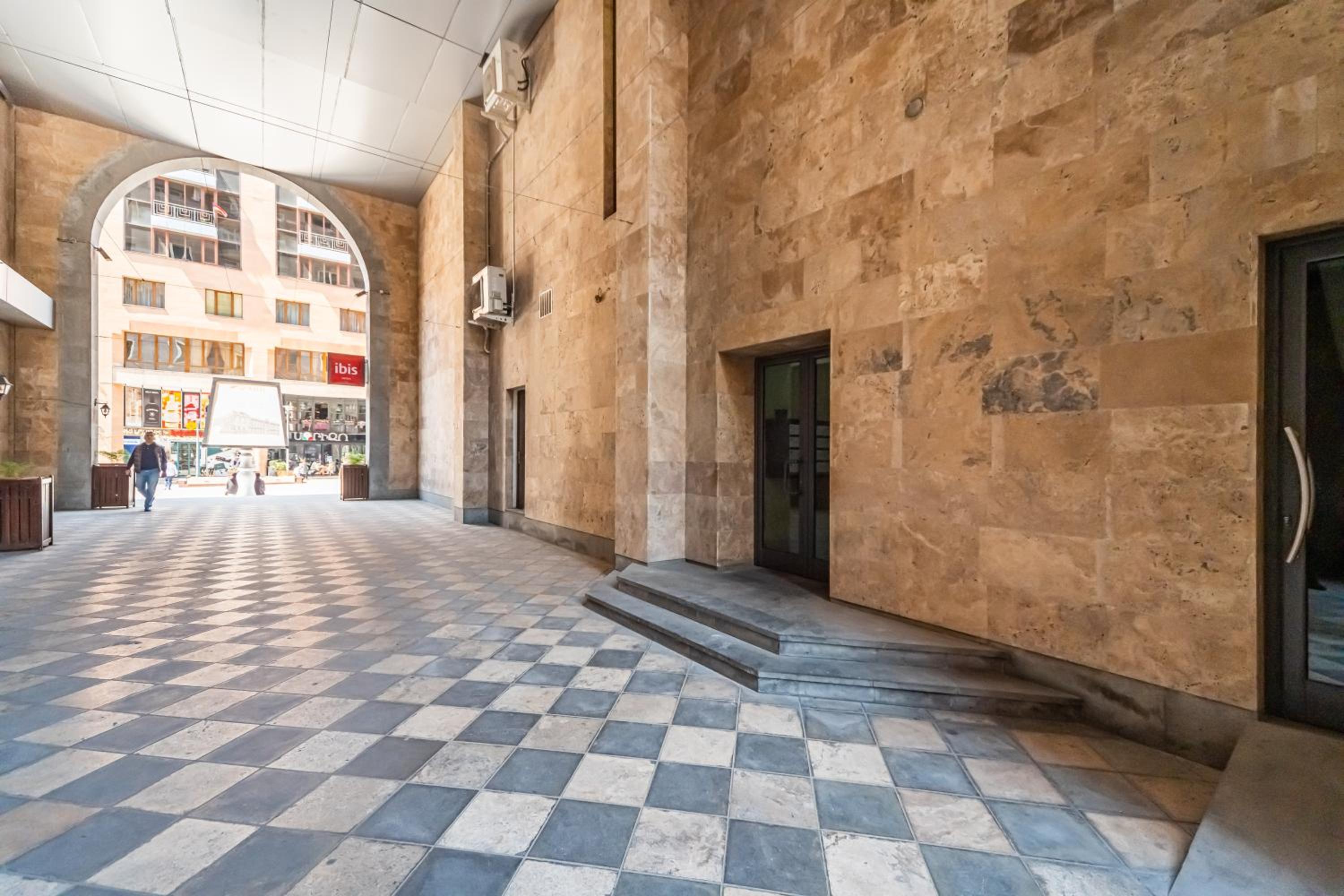 hotelise I Soho Apartment