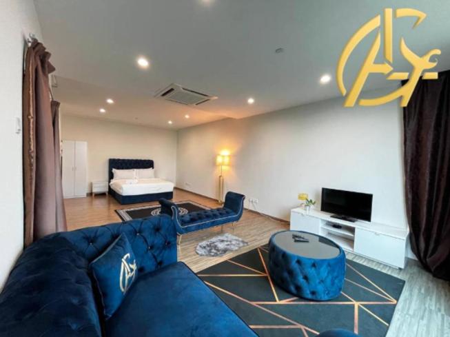 Honeymoon Suite By A Legacy Hotel - KLCC Lake View