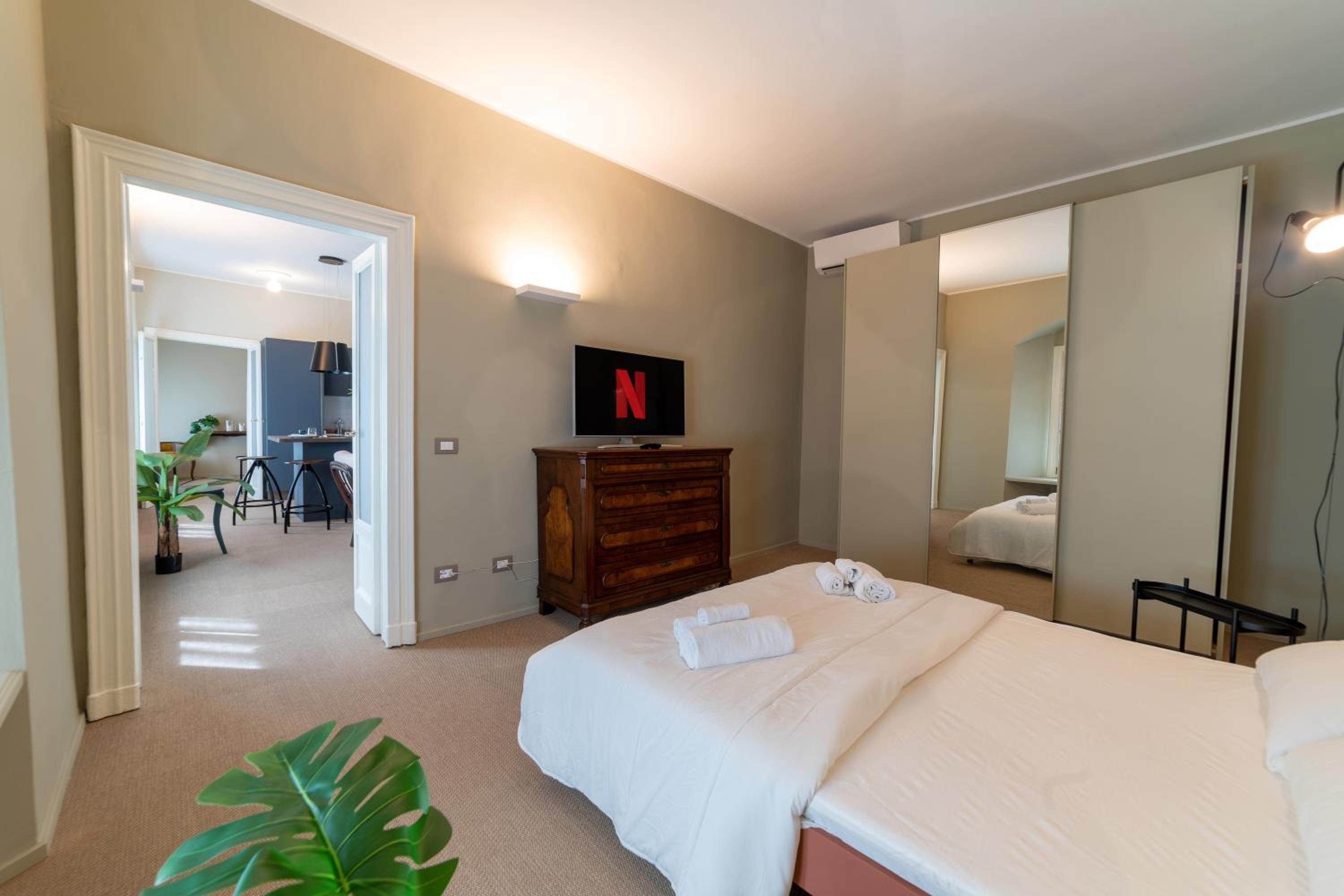 Luxury Apartment Brera , Central Milan