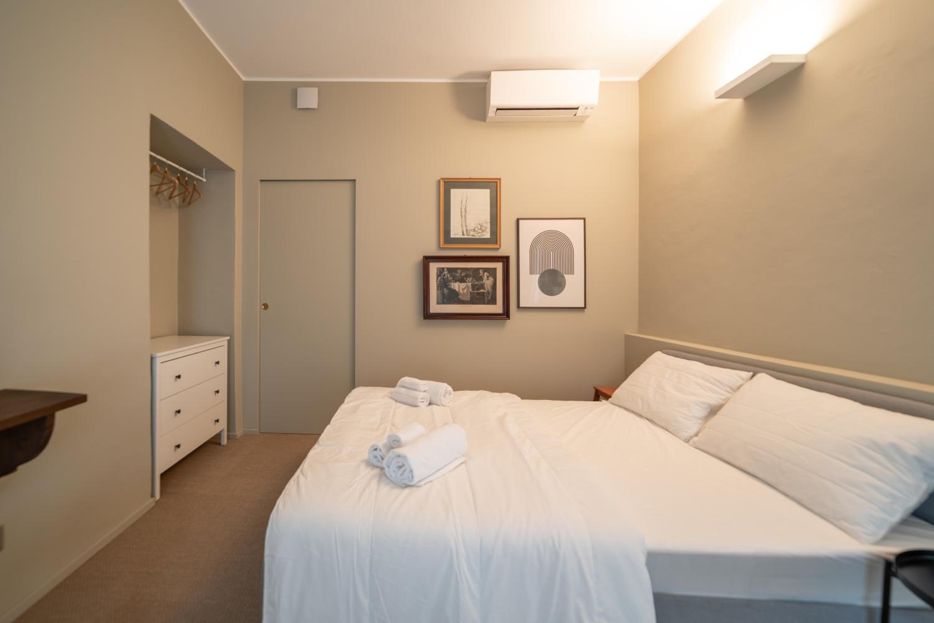 Luxury Apartment Brera , Central Milan