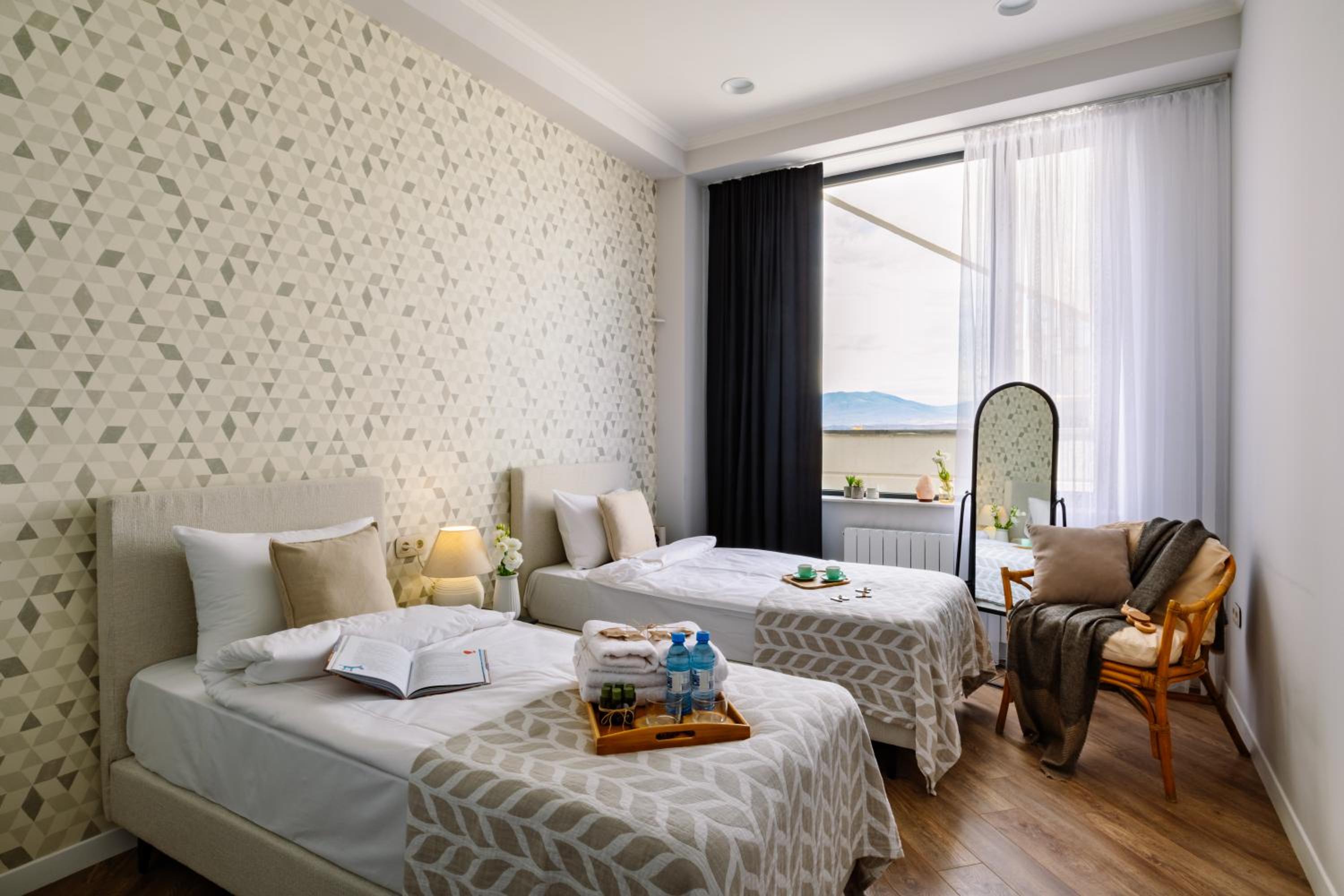 hotelise I Penthouse Apartment