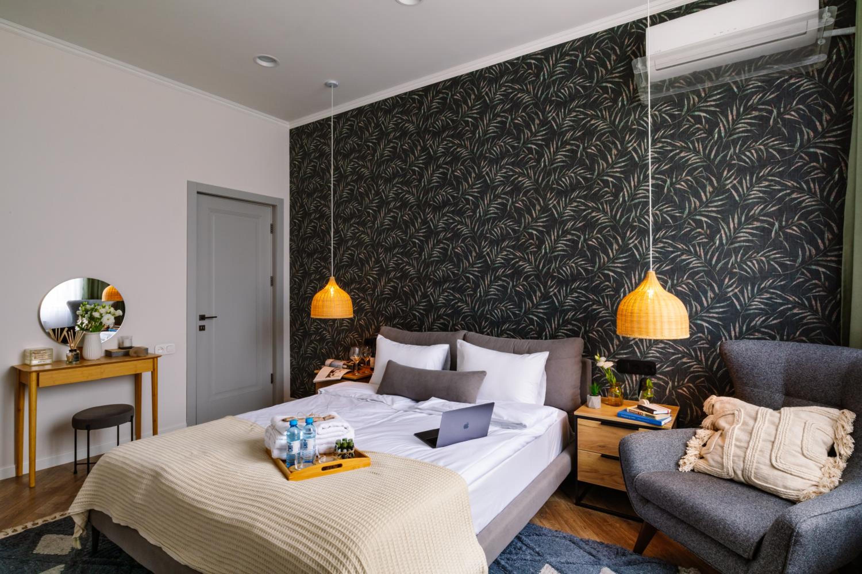 hotelise I Penthouse Apartment