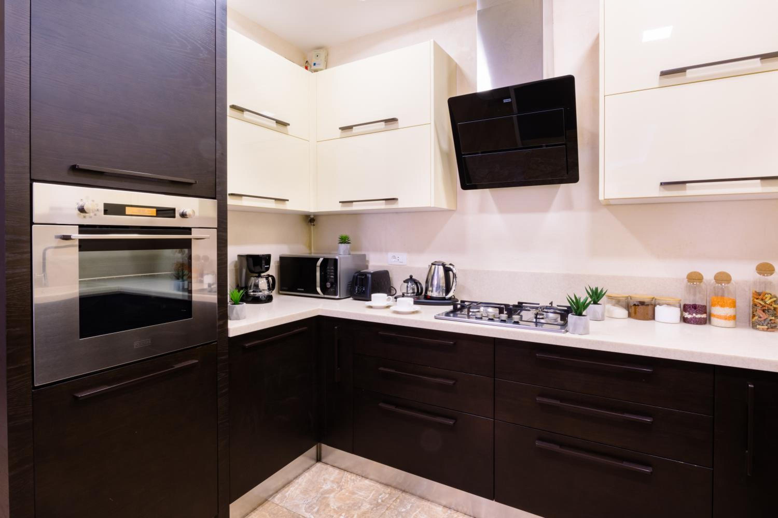 hotelise I The Paragon Apartment