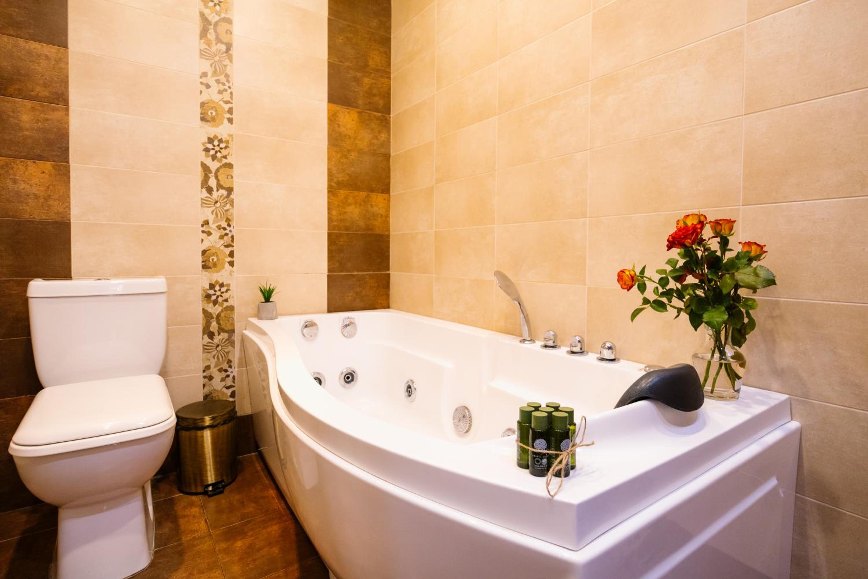 hotelise I The Paragon Apartment