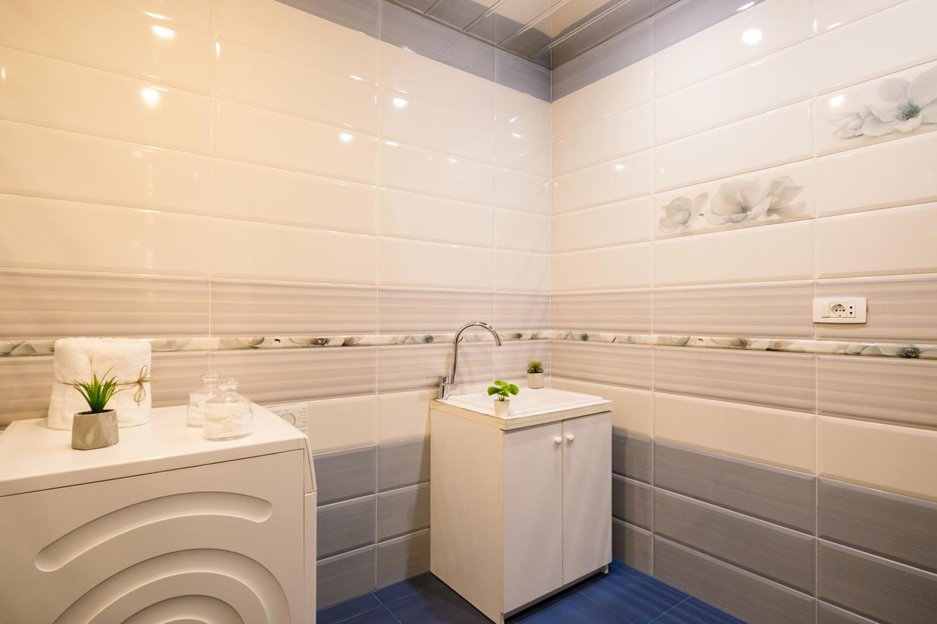 hotelise I The Paragon Apartment