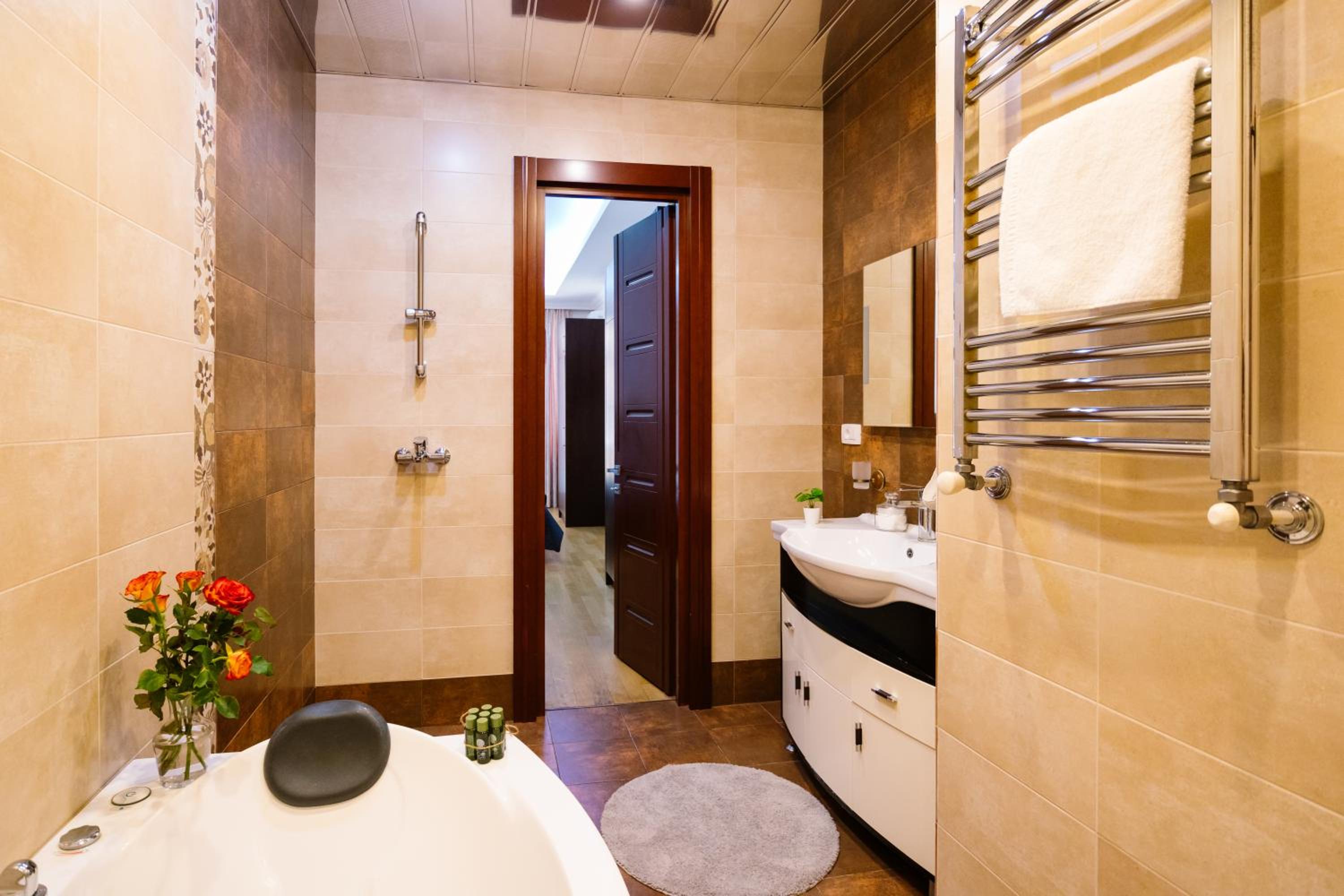 hotelise I The Paragon Apartment