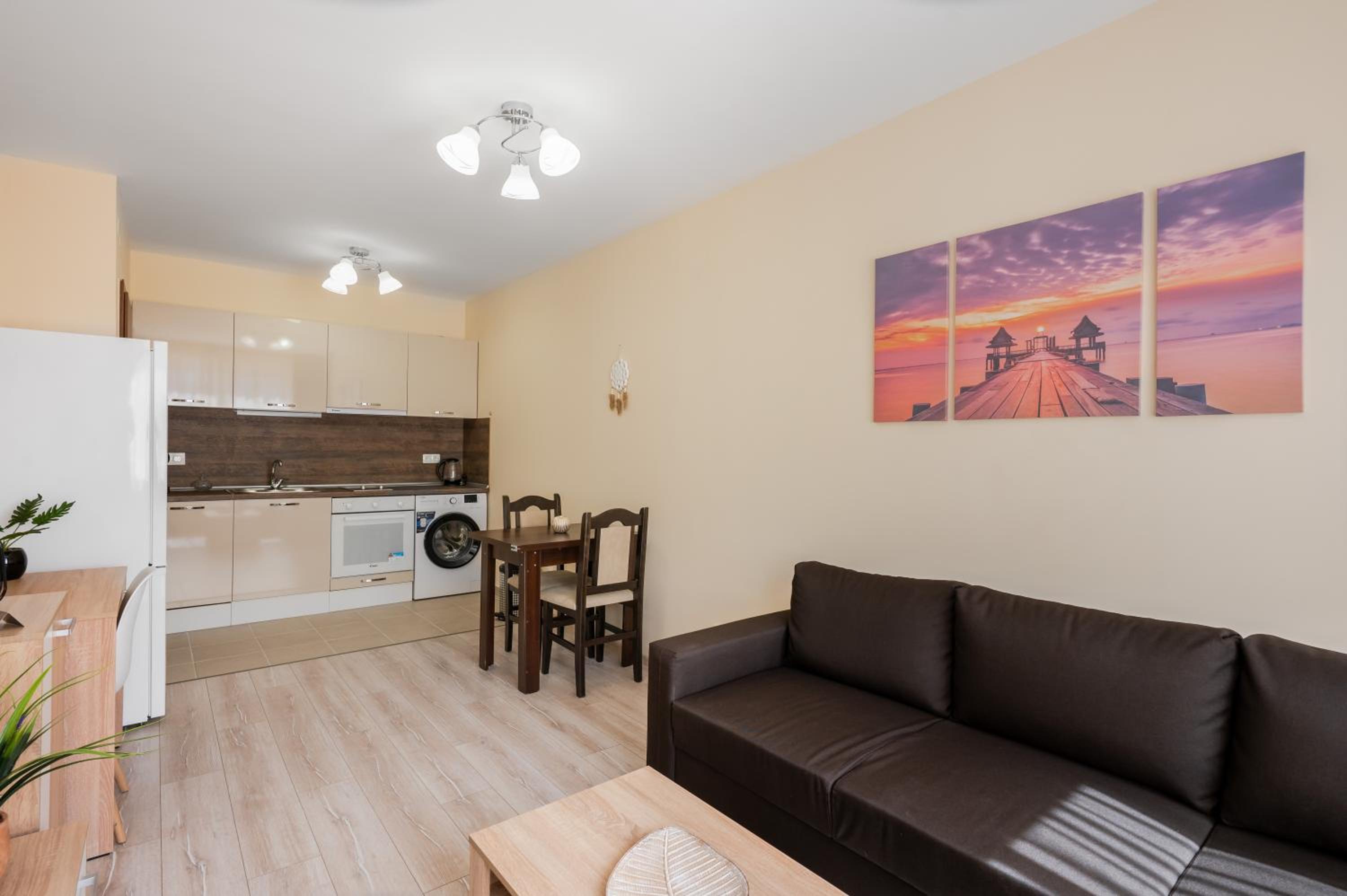 Private Apartment with Balcony in Sofia Center