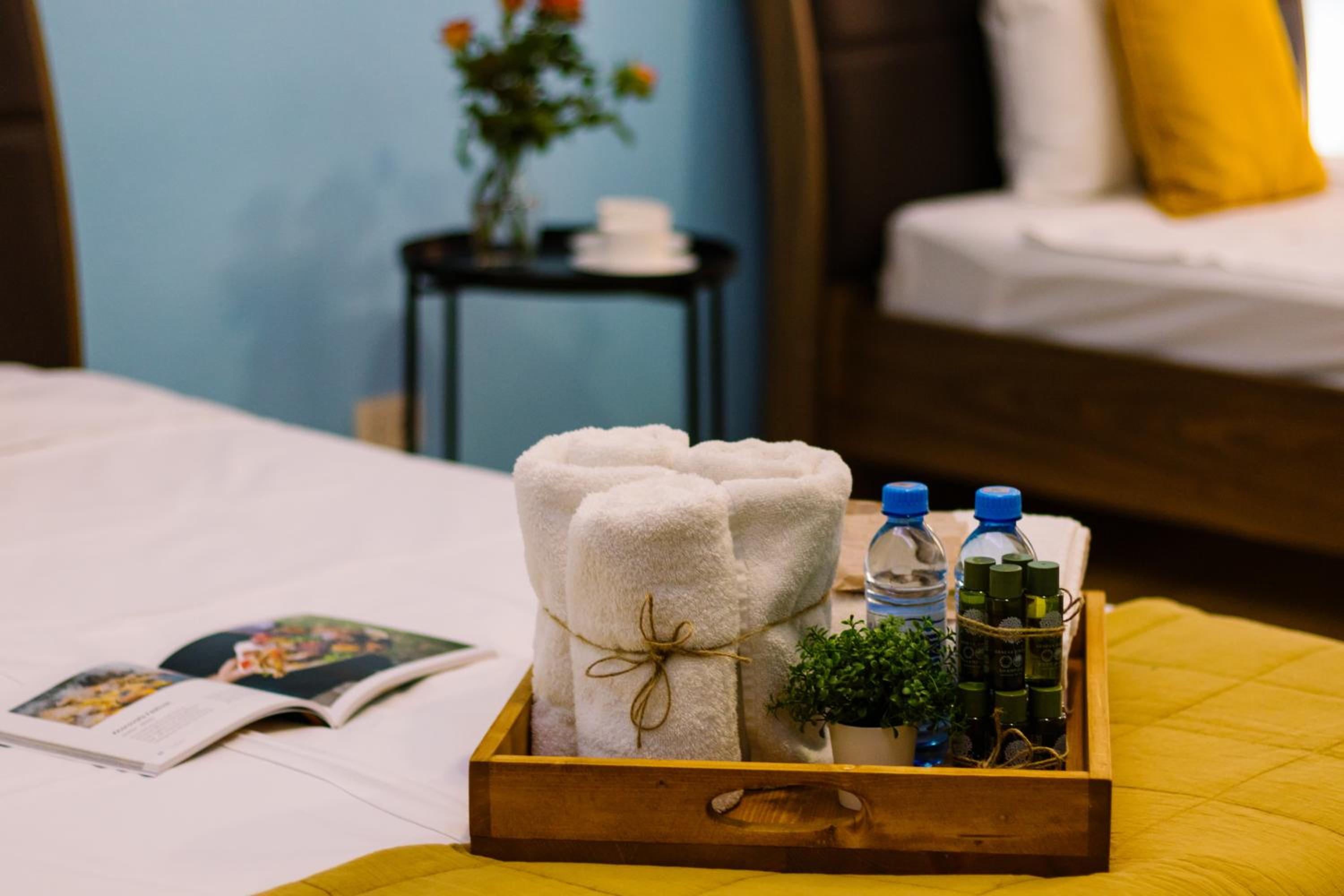 hotelise I The Paragon Apartment