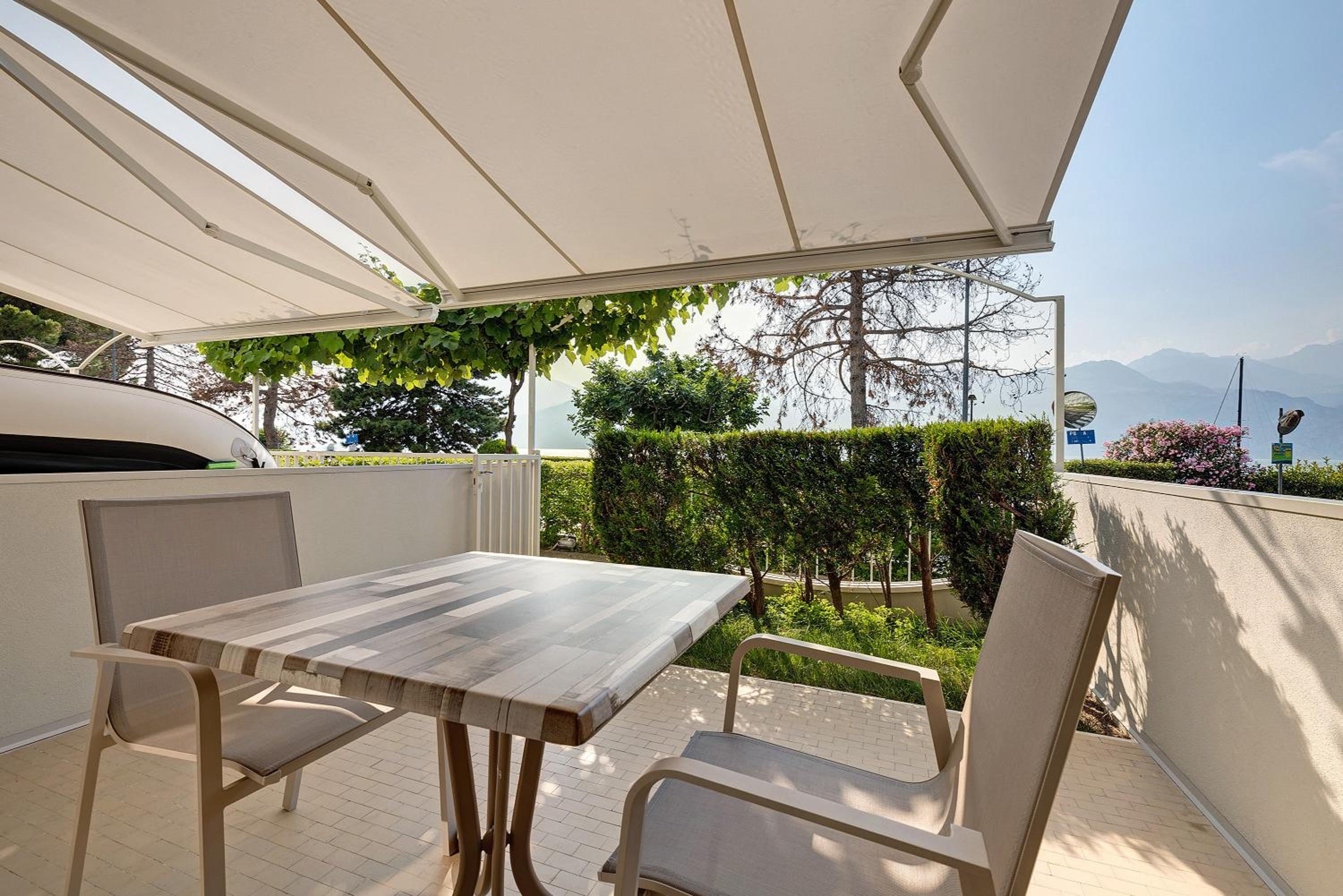 Apt Theo Val di Sogno Garda Lake view 2