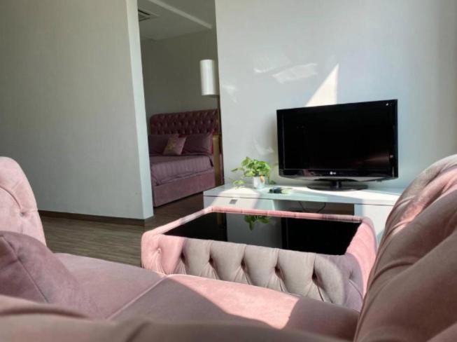 Honeymoon Suite By A Legacy Hotel - KLCC Lake View