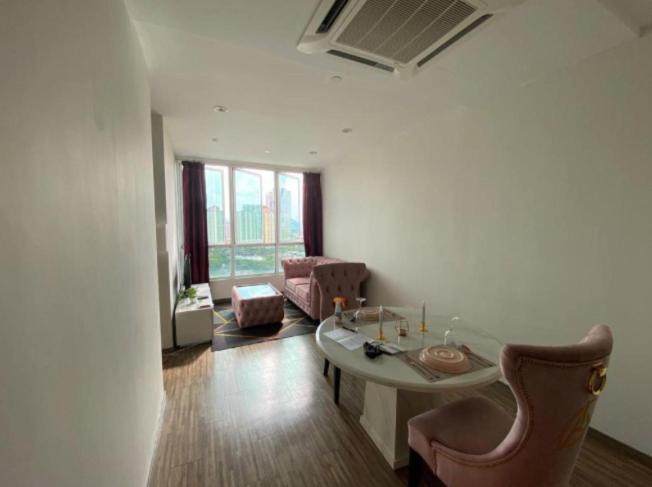 Honeymoon Suite By A Legacy Hotel - KLCC Lake View