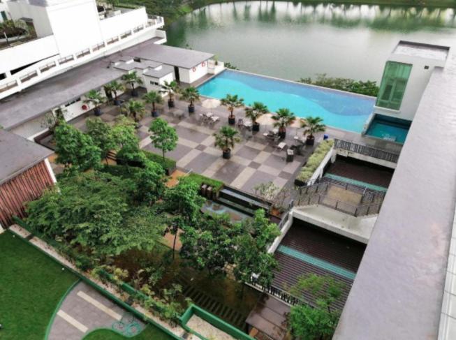Honeymoon Suite By A Legacy Hotel - KLCC Lake View